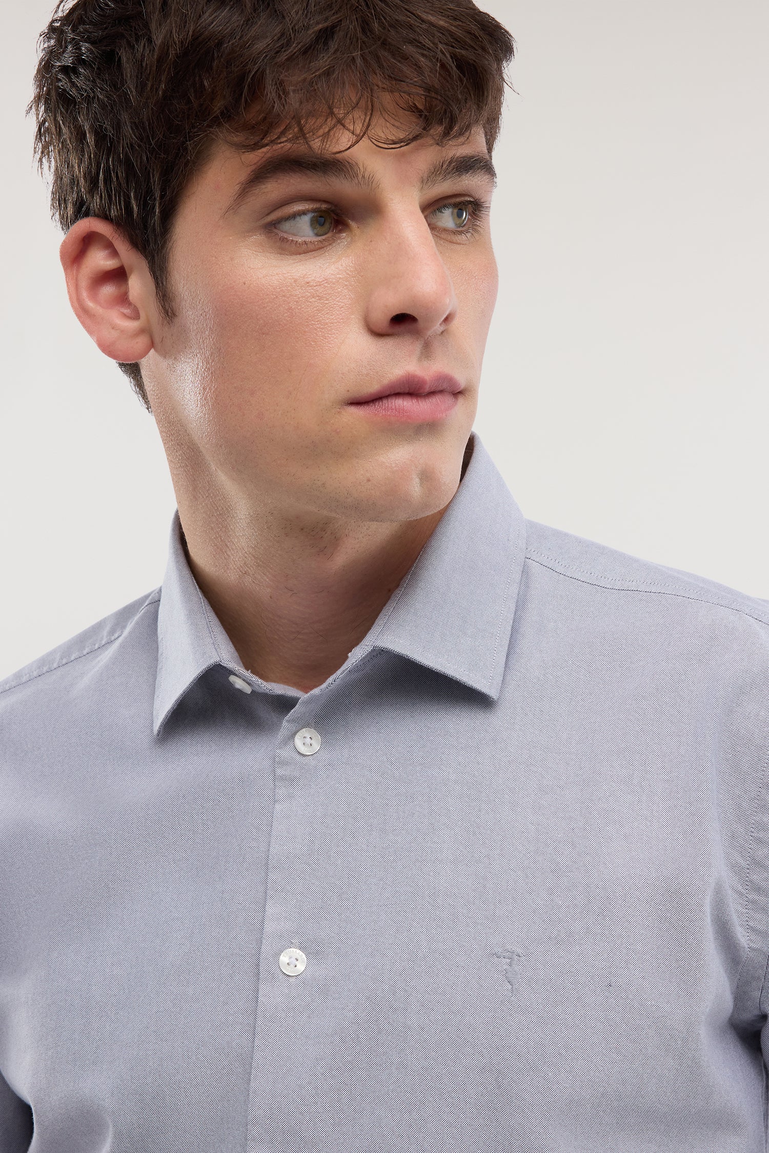 Camicia regular fit in oxford di cotone 3|c672da26cfa0f23b6cea295bb7804844a65294b720628ce88599f896c211e846