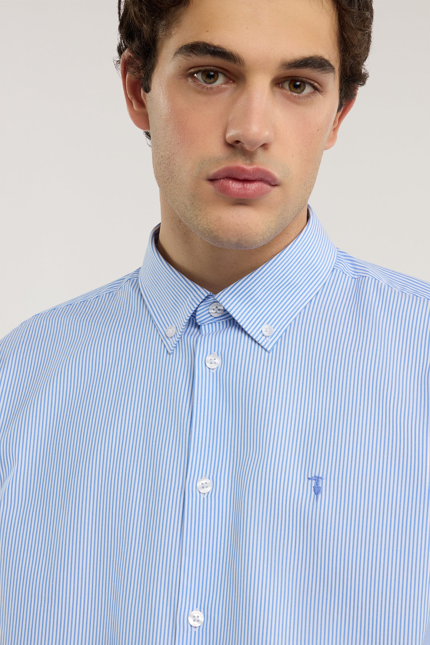 Camicia regular fit a righe facile da stirare 4|011431b0d6fe58f6a6cc93aeba550c2c8ca2e148aa432f7609a2a27720b16dc5