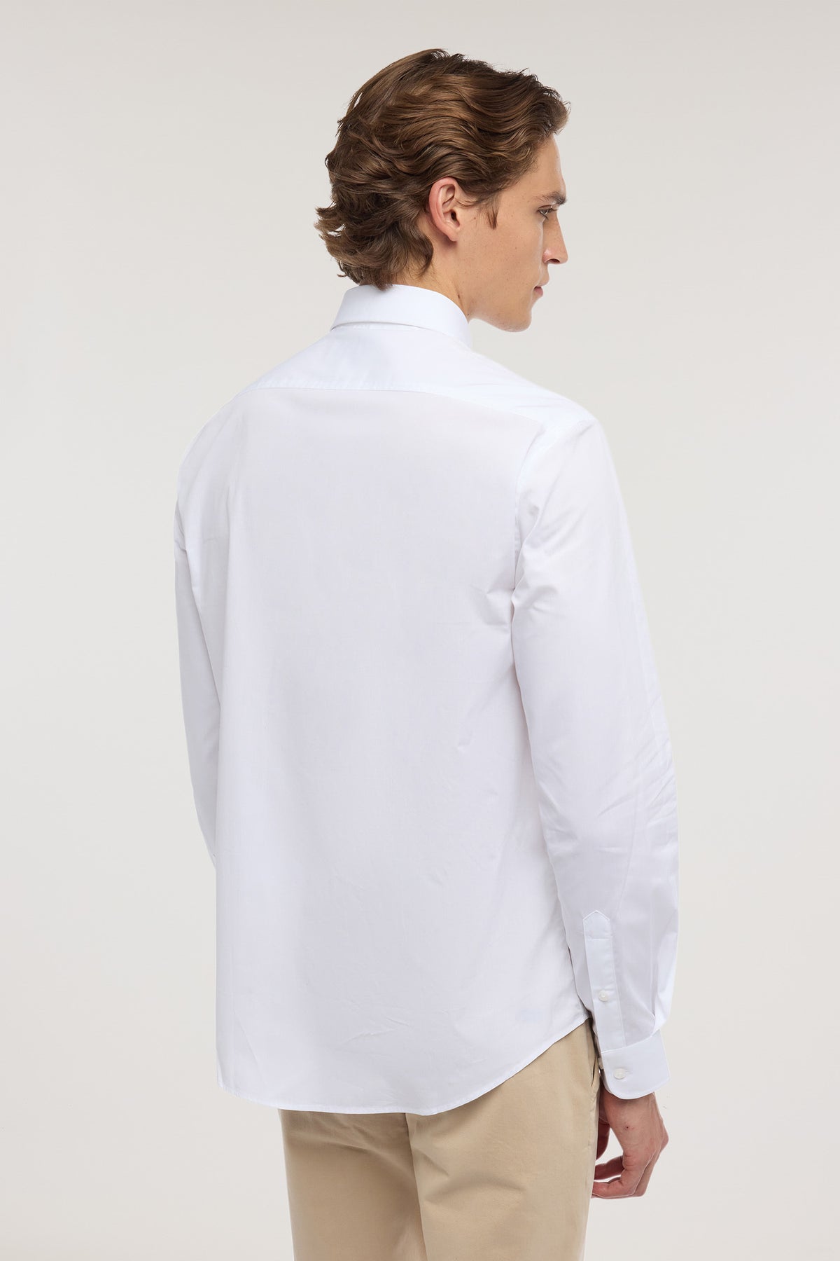 Camicia regular fit in popeline di cotone 4|54f2d69f86a724cff34c2dbe6e6b05133987b0bf4b53779acb65f7fdd60b00ed