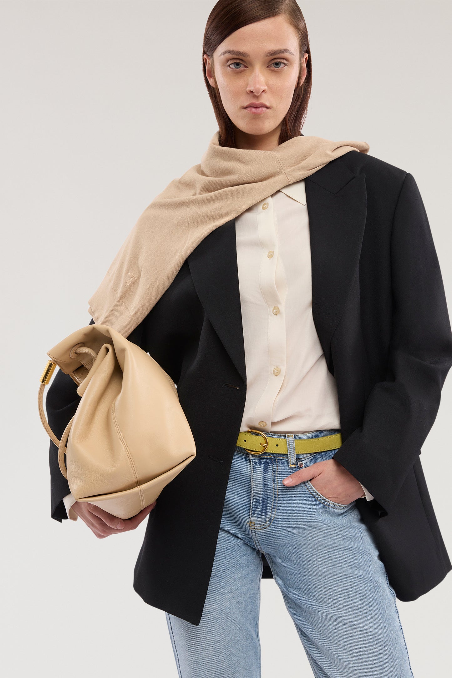 Camicia over in tencel 4|d51c3989fab05f76a9c2b40b86fec148bb33562e3a9081233b820f609ee2e31b