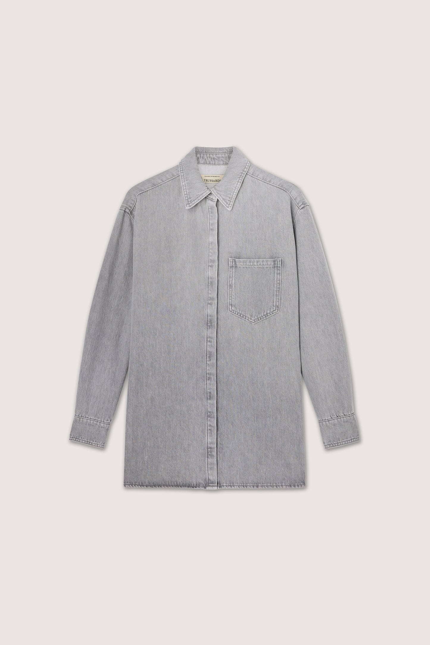 Camicia denim con applicazione sul retro 4|a57e889e2ff9dee3f2d86d0c09f1b78998b4691bdccbd69f7e25eba687c11010