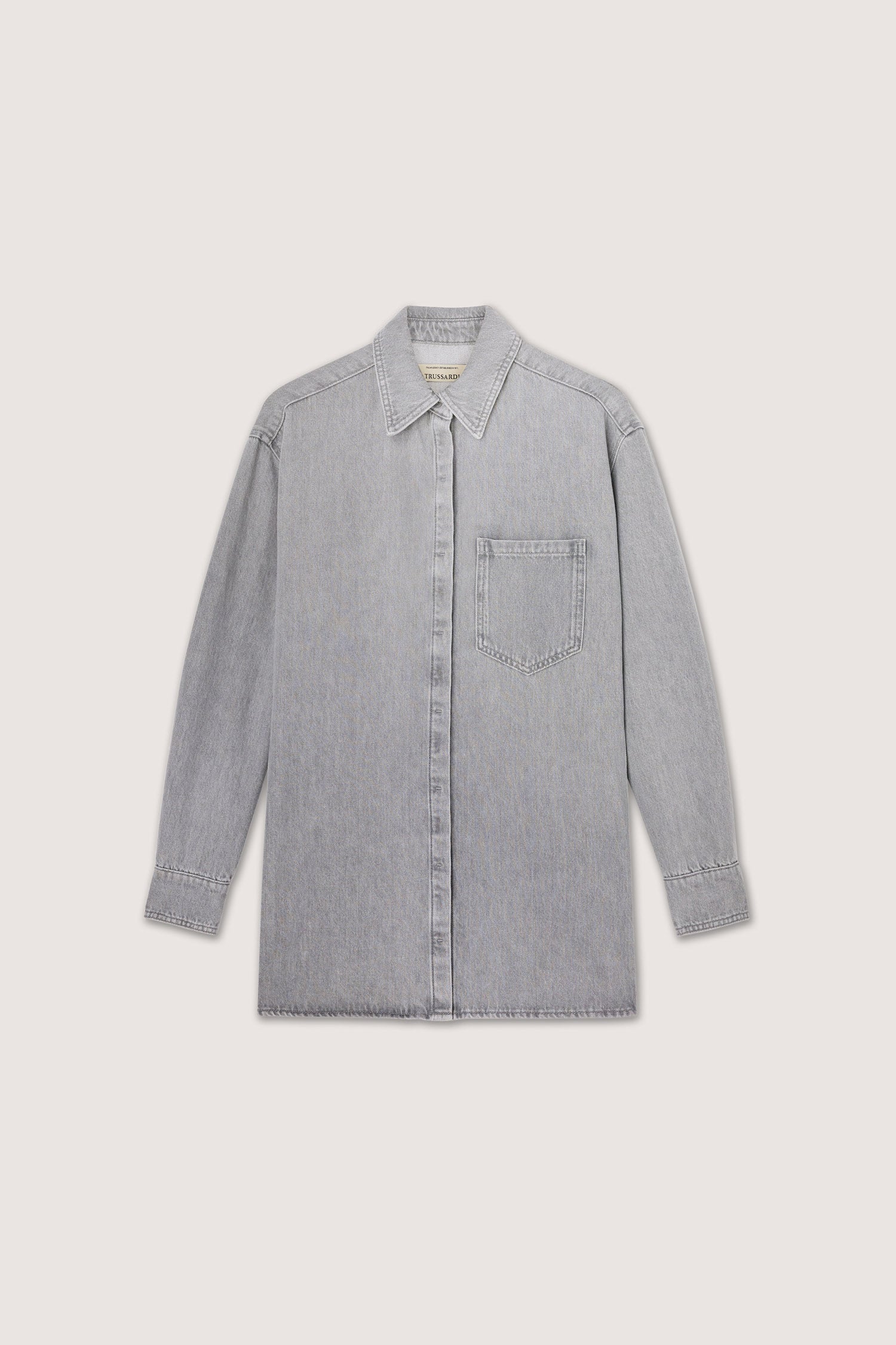 Camicia denim con applicazione sul retro 4|a57e889e2ff9dee3f2d86d0c09f1b78998b4691bdccbd69f7e25eba687c11010