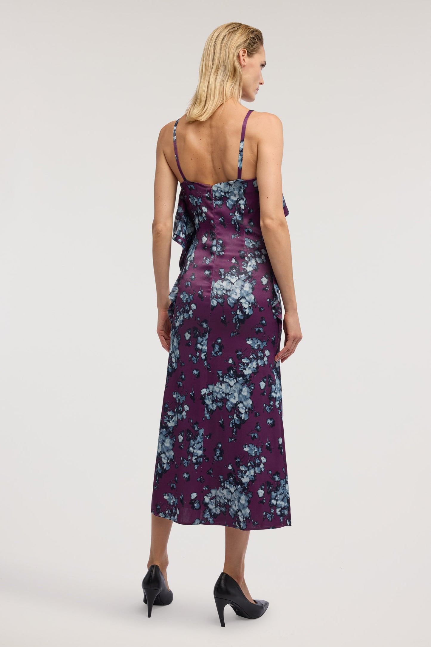 Abito slip dress in raso con stampa 3|6018ed8577002348eae27bf562b0b0184f836c5d41c97006d854740e36a00a0f