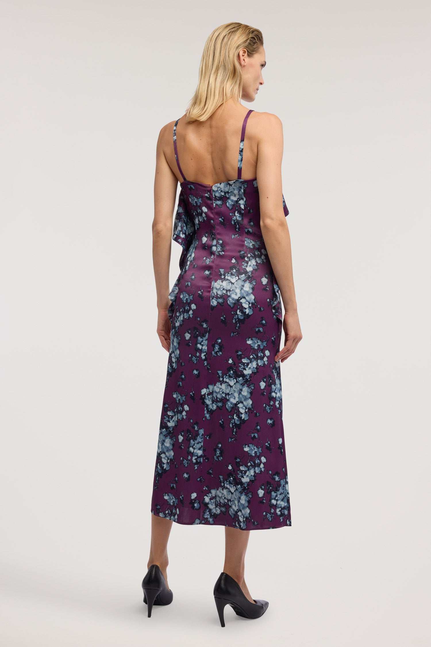 Abito slip dress in raso con stampa 3|6018ed8577002348eae27bf562b0b0184f836c5d41c97006d854740e36a00a0f