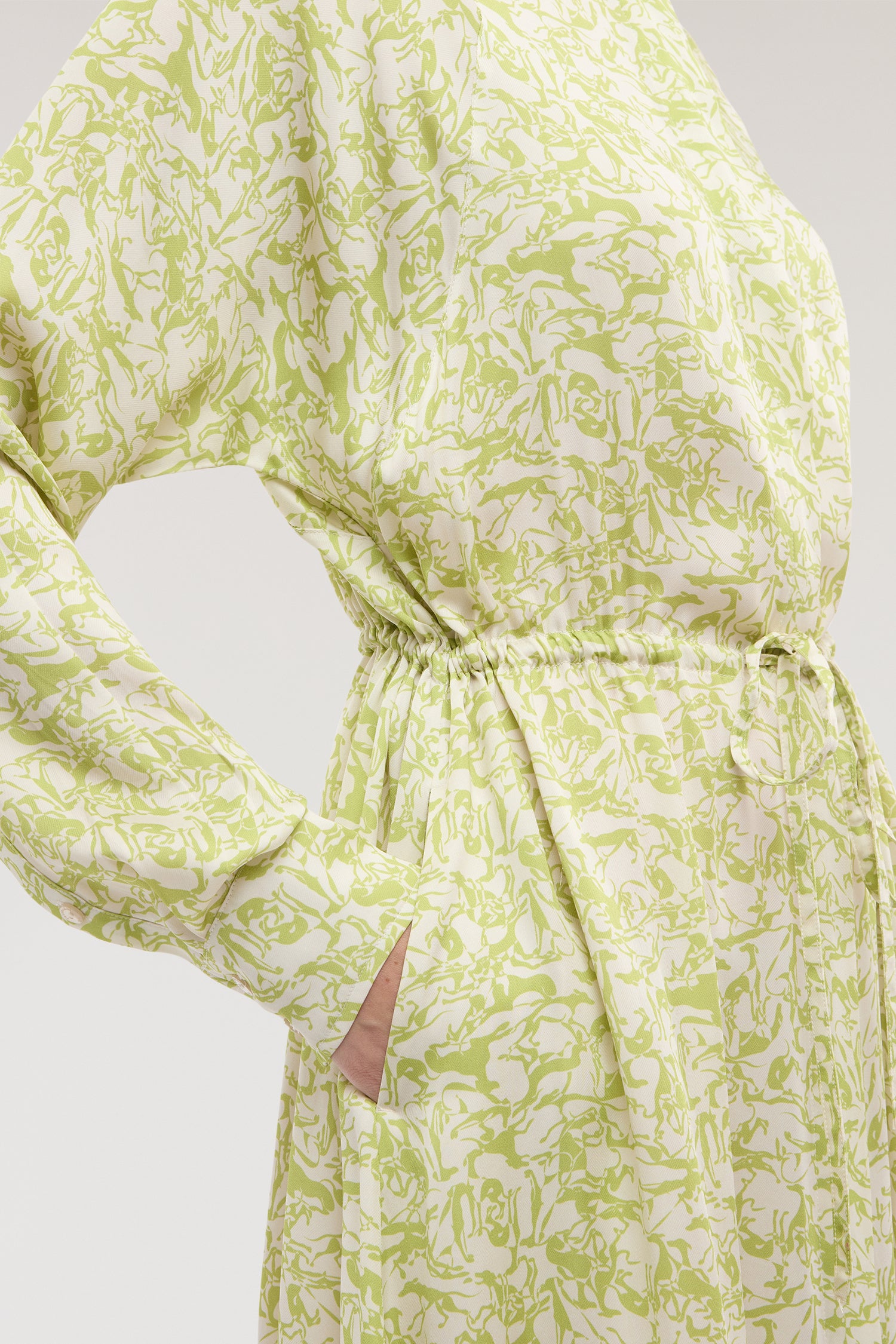 Abito chemisier con stampa in twill di viscosa 1|5b812cfd615dea70cc13e5279b14fa9b5d249ababb9a709424ed4564930f4fbf