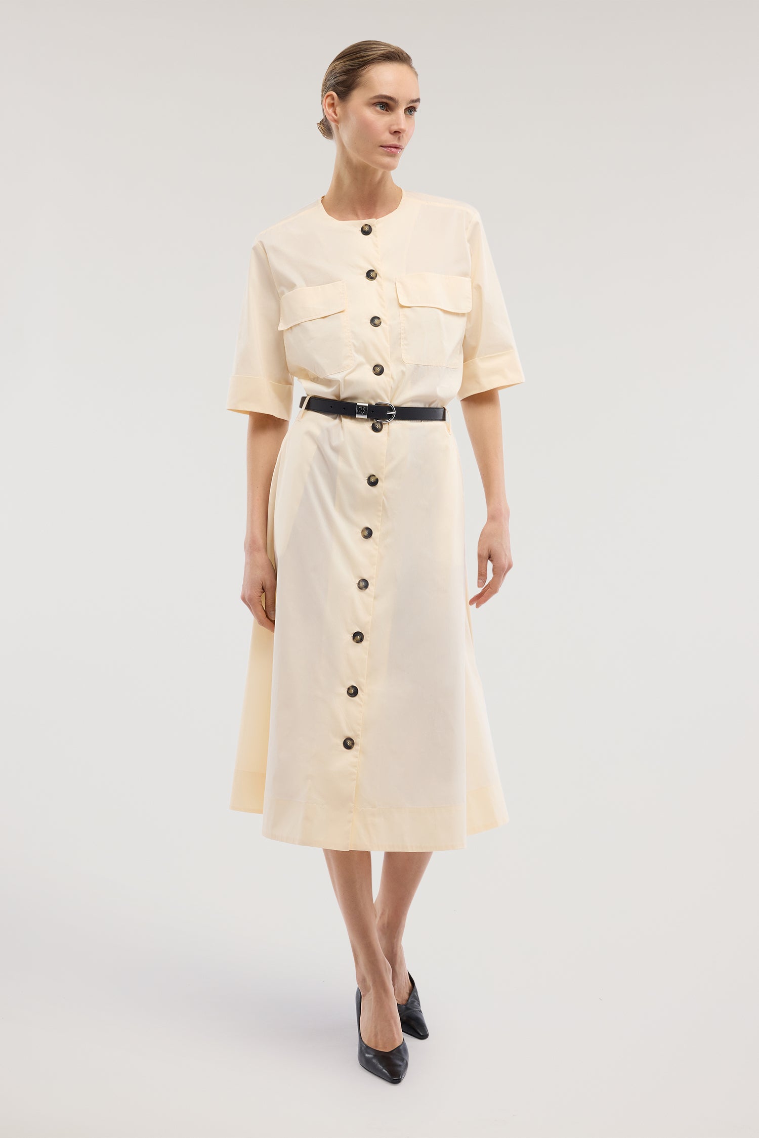 Abito chemisier con tasche in popeline 2|580d1330c5c61524a875f7ceb2c0ecabb79f37d1c480825cbed3ec29d4b94640