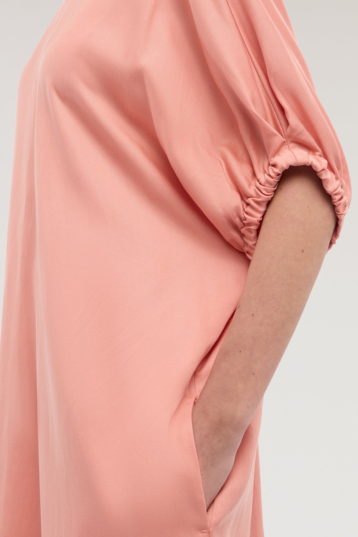 Abito a tunica in lyocell e lino 3|aed3866e64cc107e96827effe9483c6feabd7cab86a8cecff3f2853481cf4082