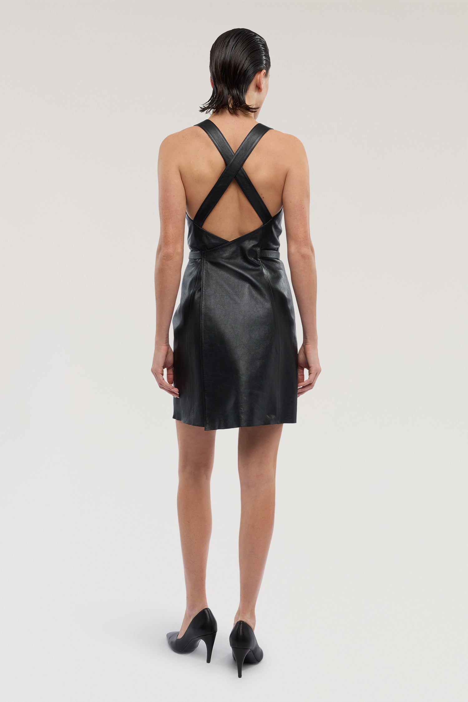 Mini abito in pelle 2|1a2b7f1dc75f9b4802bd2185827042219db1a3300b7d82454452fbf860f41fdd