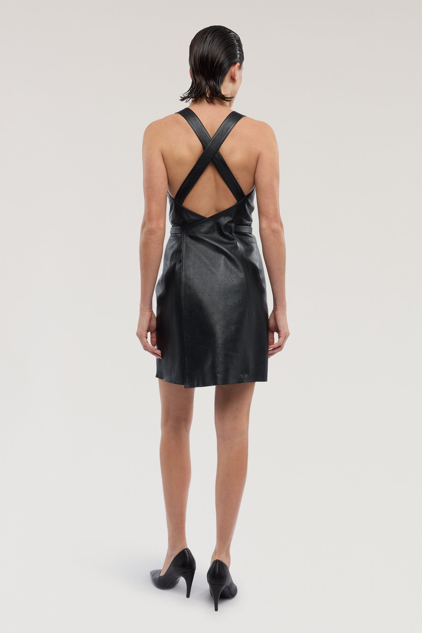 Mini abito in pelle 2|1a2b7f1dc75f9b4802bd2185827042219db1a3300b7d82454452fbf860f41fdd