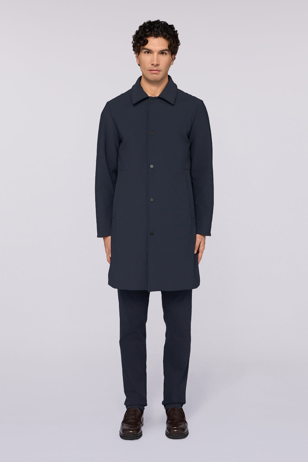 Car coat in tessuto tecnico opaco 2|29aea048da60db8f0daa2d974decb76490d3f0afe6eb5cf25d318b98fe650062