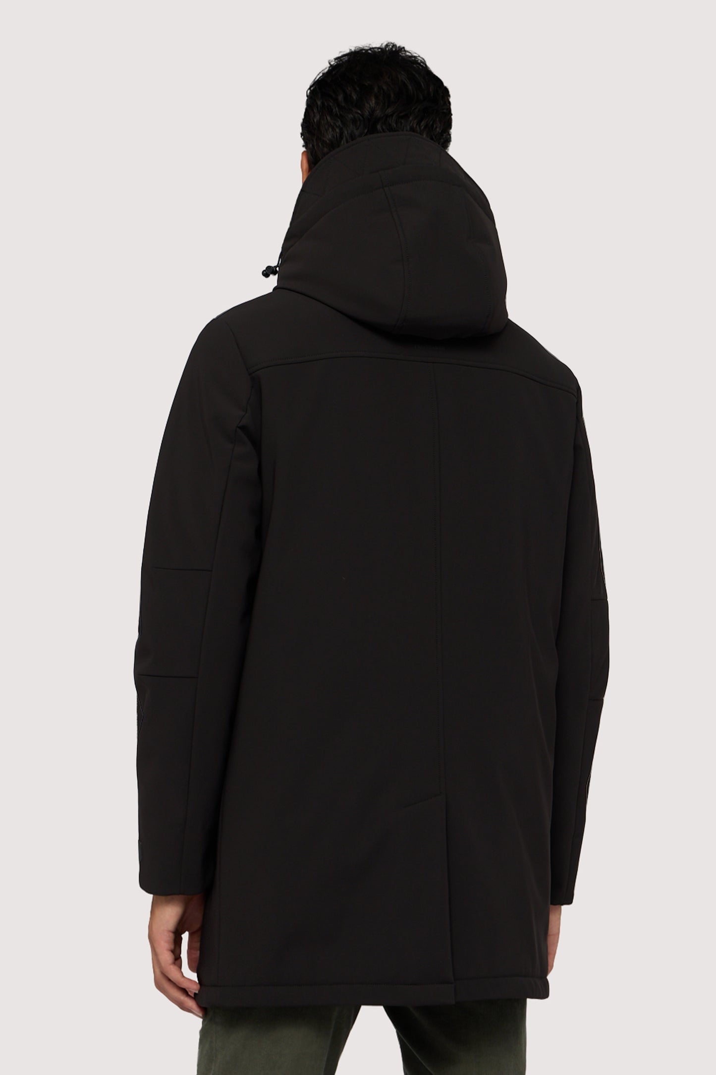 Giubbino con cappuccio in tessuto tecnico 2|d65f3939d626679cd76f1ff3a9fcd74a68b1621bf91e883e14fe74a52c9e224f