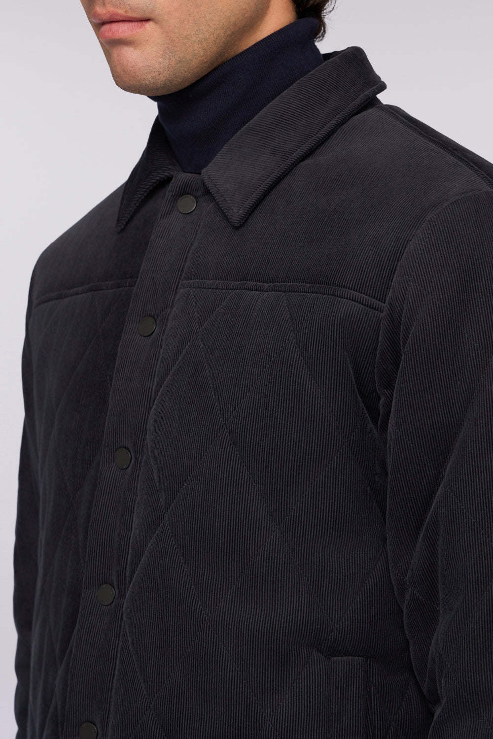 Blouson trapuntato in tech corduroy 3|c73afb3f10825d28356696d54fd4d647edaad5840b0cbda3447ce35474e944ab