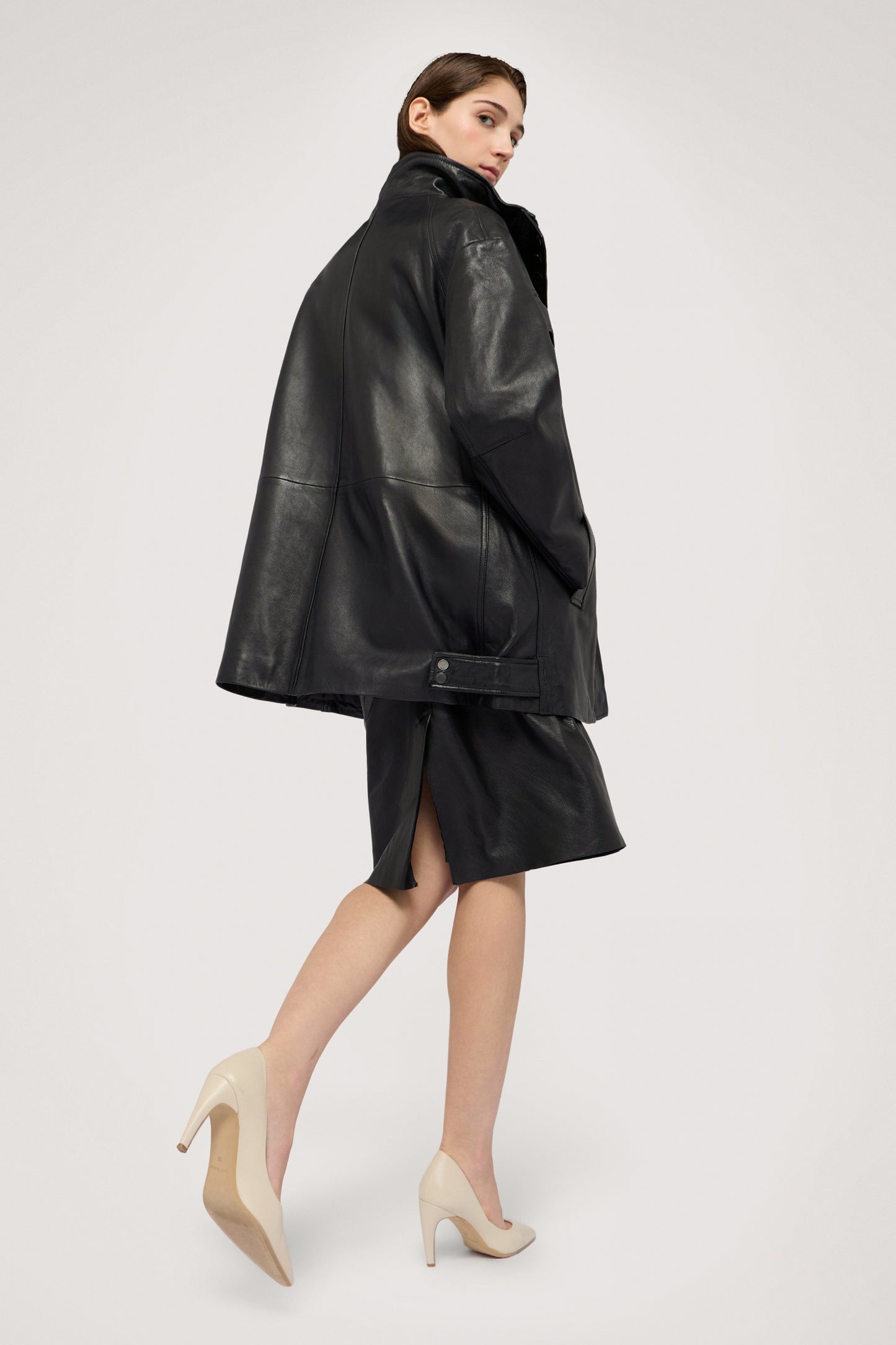 Caban imbottito in pelle linea ad A 4|d58e4361101c8de7b33b2bc0c7fa96b230cf32e005873dc4ba5b58e01adfce35