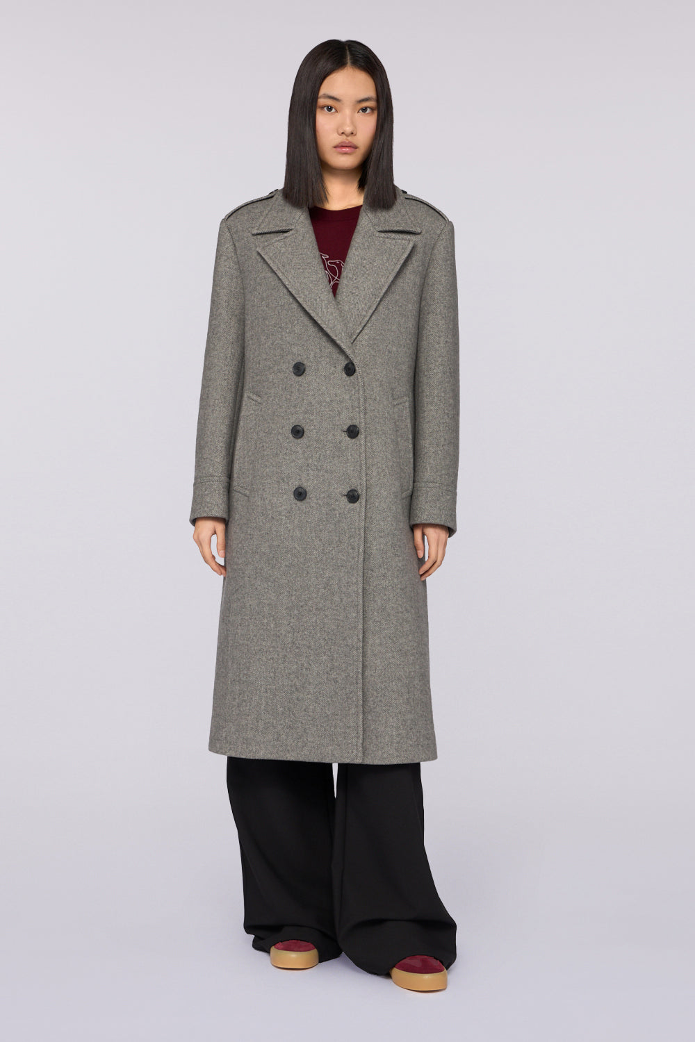 Cappotto doppiopetto spigato in misto lana 1|01b9bc08211f3c7dd0aa67e21b4269180195355f27d7903e18c00d0540ebf118