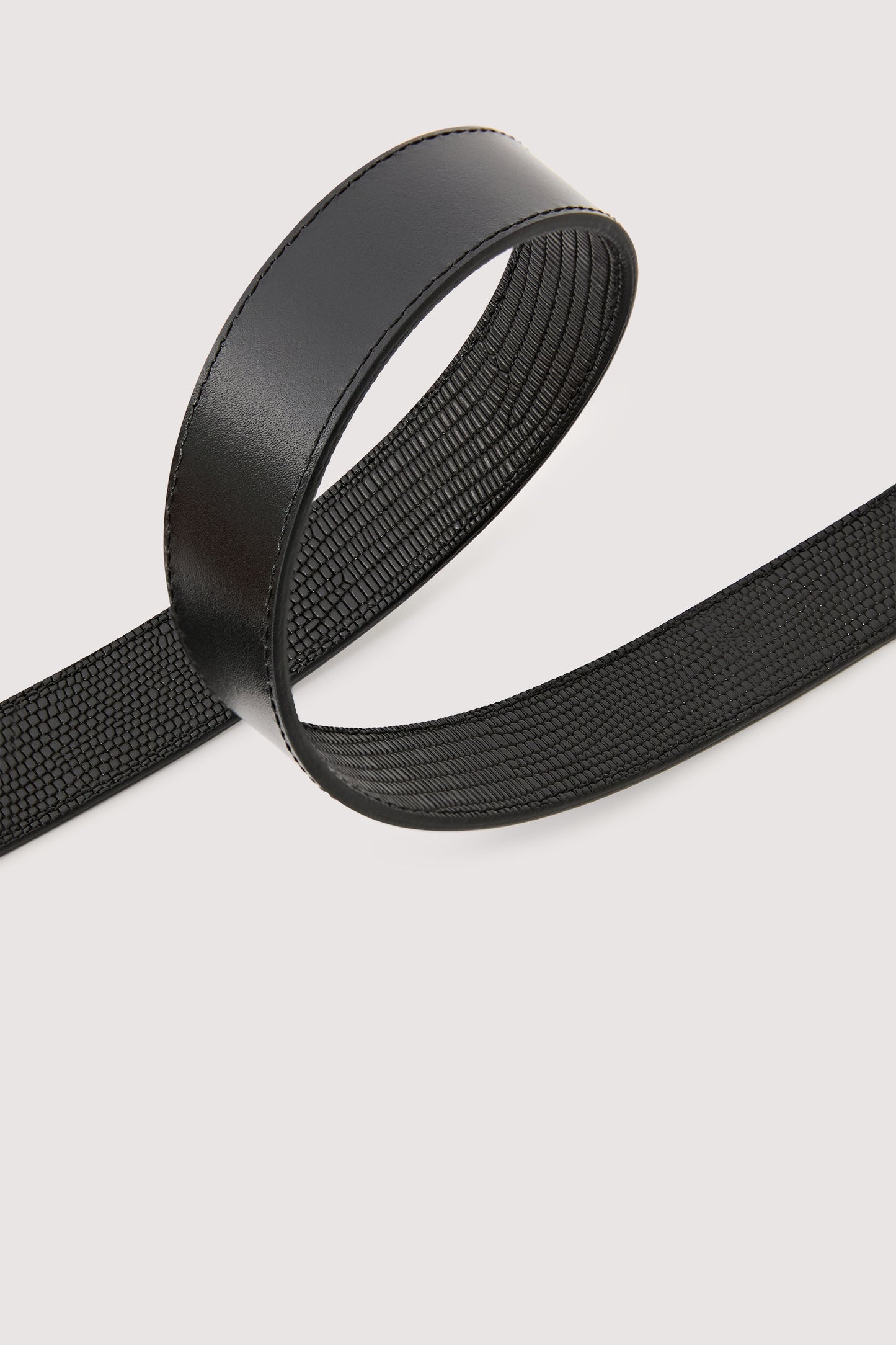 Cintura reversibile in pelle con stampa 3|8cc04015fa6449ae1b597383730d99be040bb7fcfa7384d04777764fe17d1476