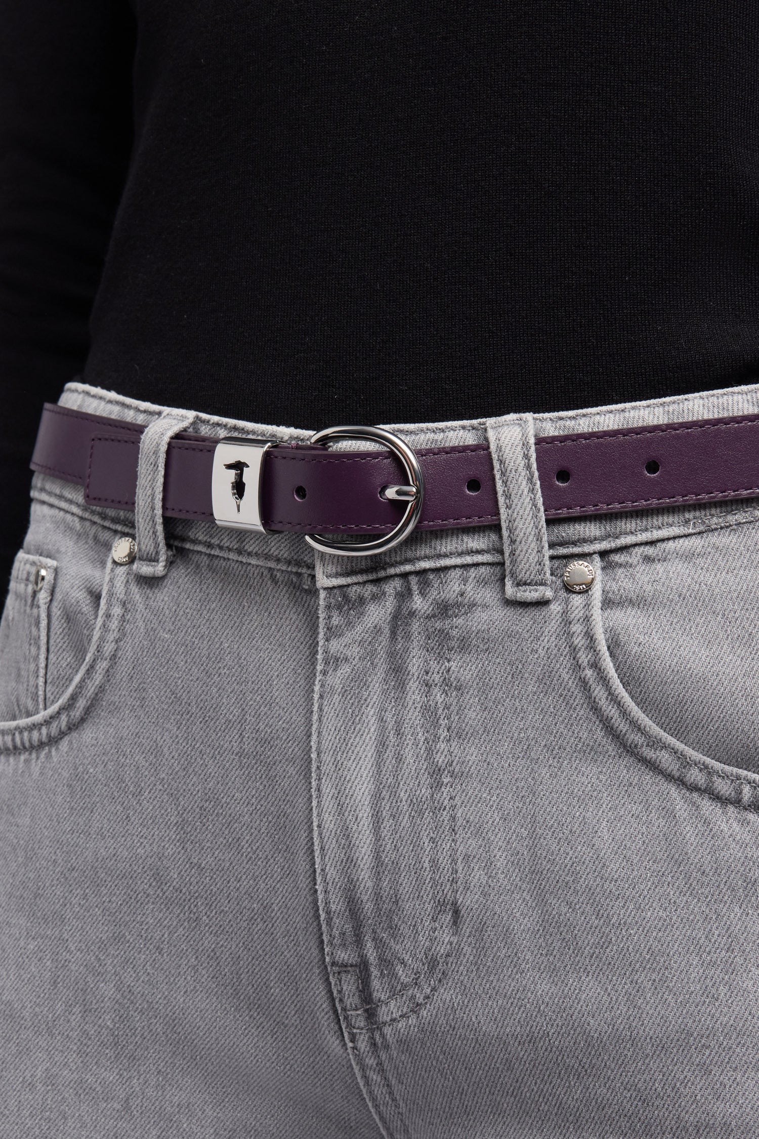 Cintura in vitello con cut-out levriero 4|29d9217eb40945a7635437013bb5339ae8311ca8e50352a5829b01c43d545067