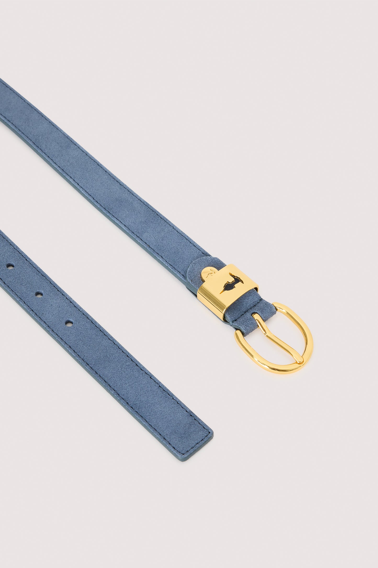 Cintura con passante metallico in suede 4|b35dcbe6e3181b20ed52928b97ea32c3f7a9995ba10fb7eba157cc5f4a5259ba