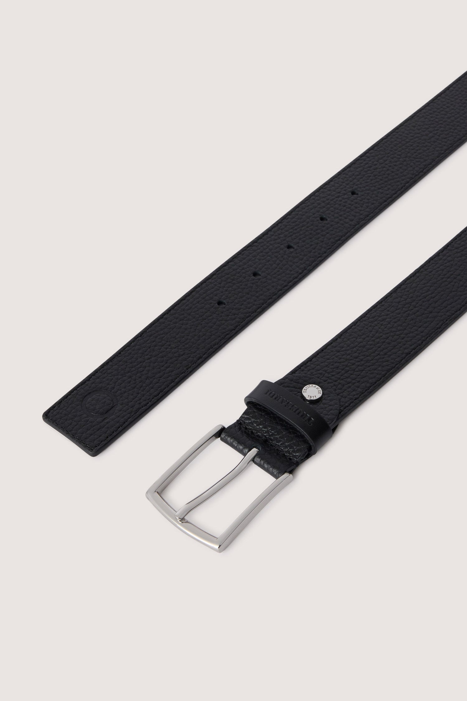 Cintura in pelle martellata essential  2|abe84a891e54076803ade01052063daa18dec0407073796651a189022a26048f