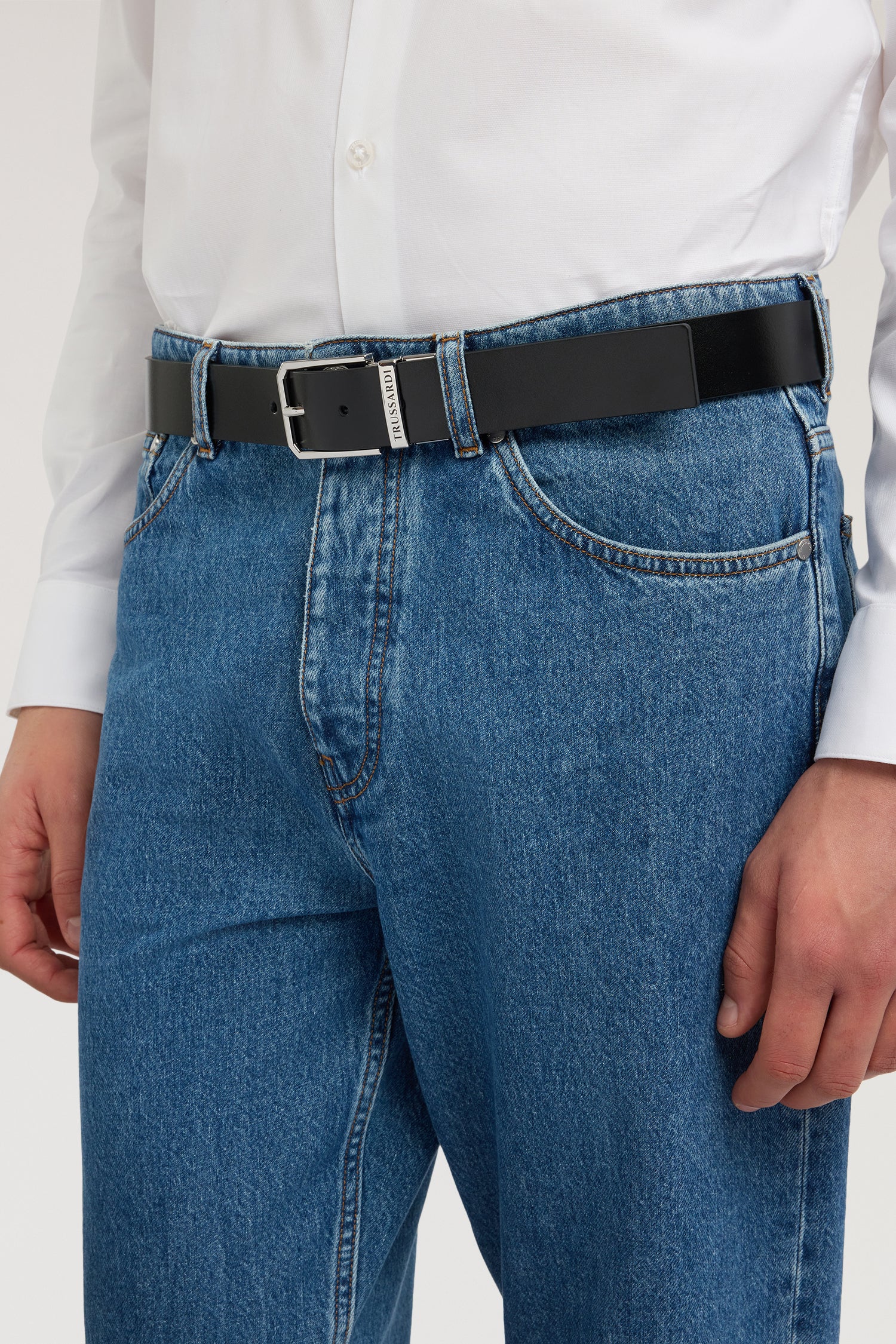 Cintura reversibile in pelle 2|ff093bc4a935d62dbd0a4a13c65d81c4af28d756494bde8b0a09710d48384409