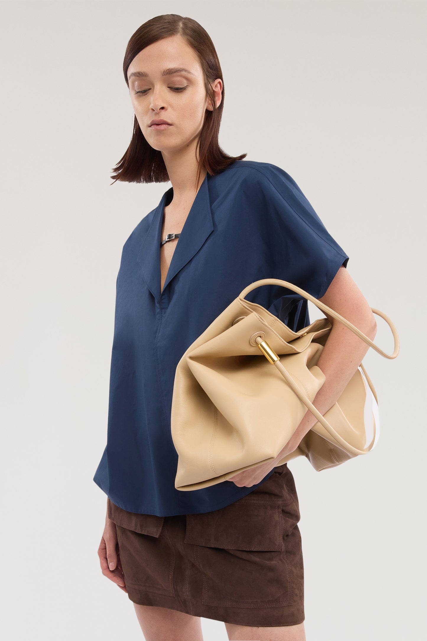 Blusa boxy in popeline 4|e2263950cee06056d4d055d6d1e225de17636aa8c049e9ce25b531d61006139e