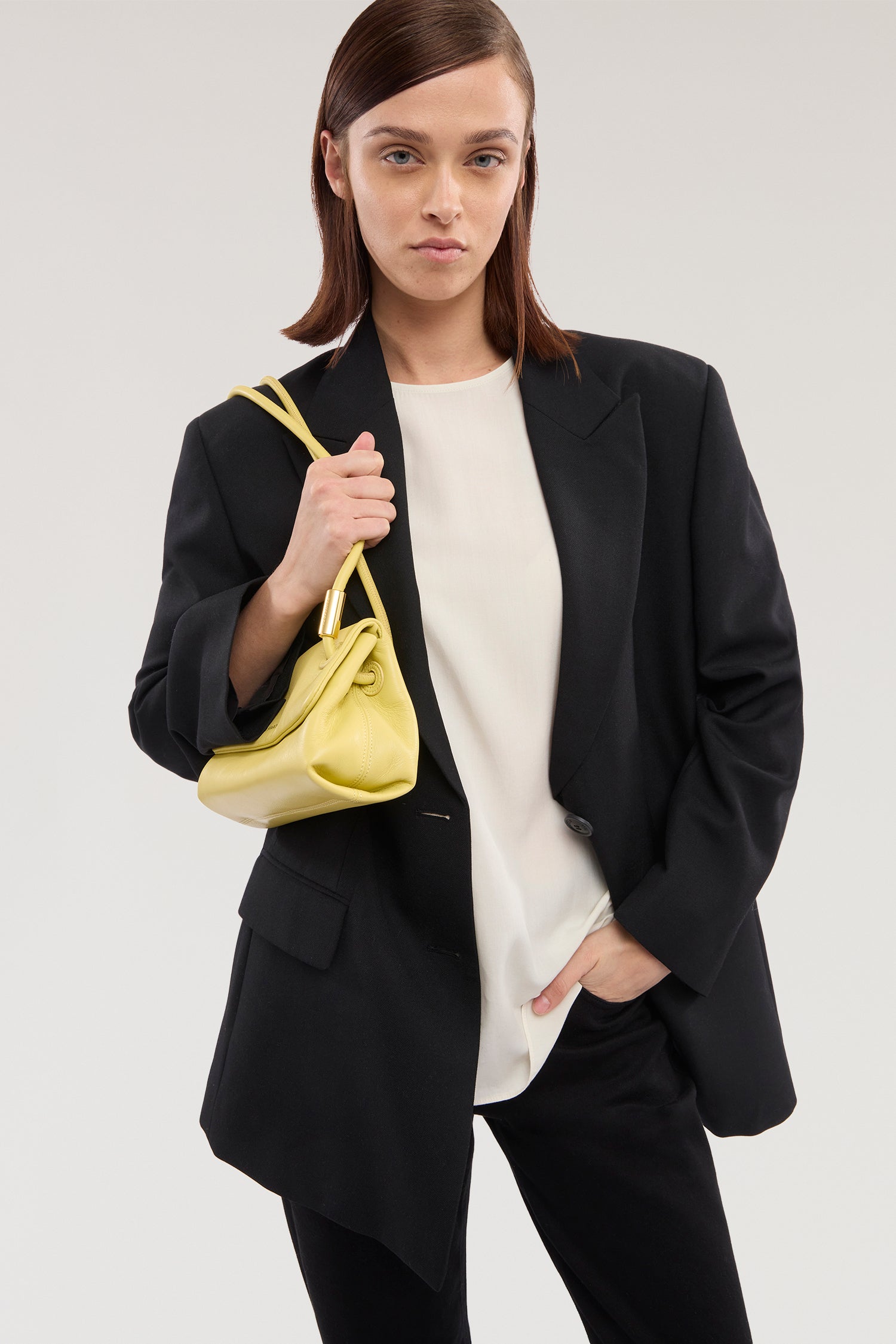 Top con maniche a tulipano in lyocell 4|27e4bf4ad613d988c6f1acaa5d53e5826b164b55dadec5c2701fff42776e8e51