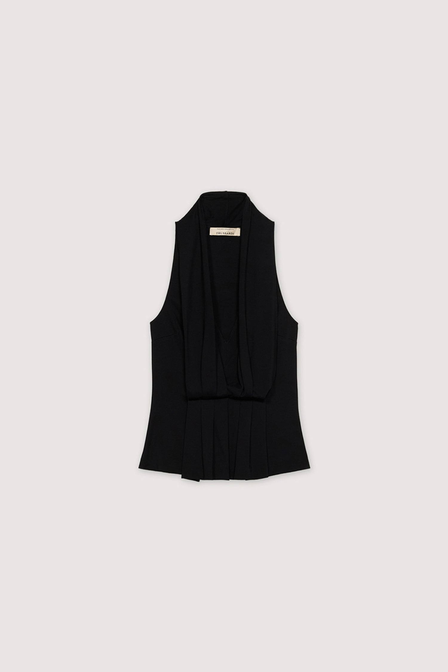 Top fluido a pieghe in viscosa 5|ef2aa4820e217c044defbee53f7075294569da04133a5ead321fa0dca2b704a0