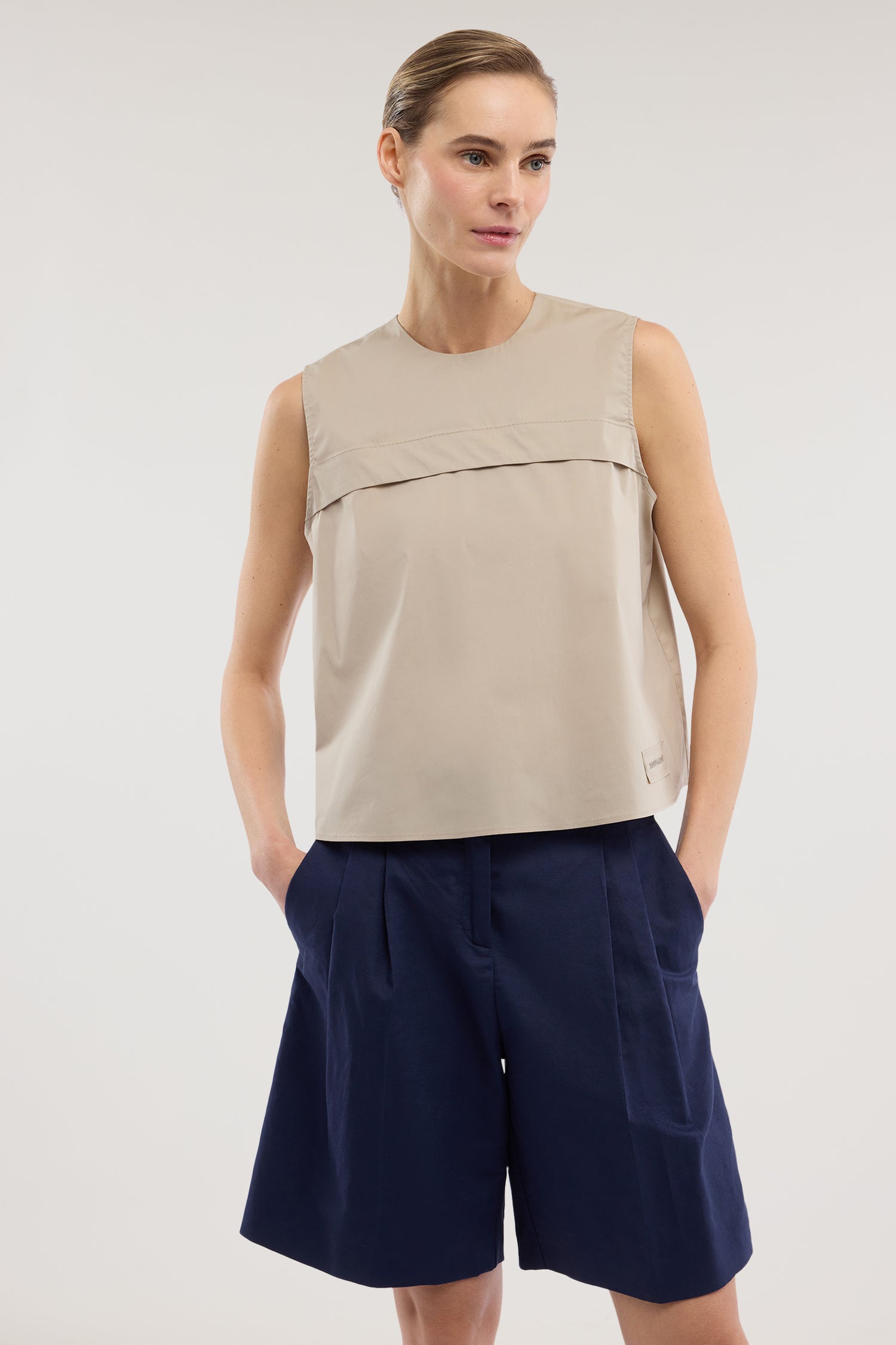 Blusa senza maniche in popeline 2|3ff5afca1a856c35ccf3da172b7c145403ec35ea85379c5fe4d98f0c162577c5