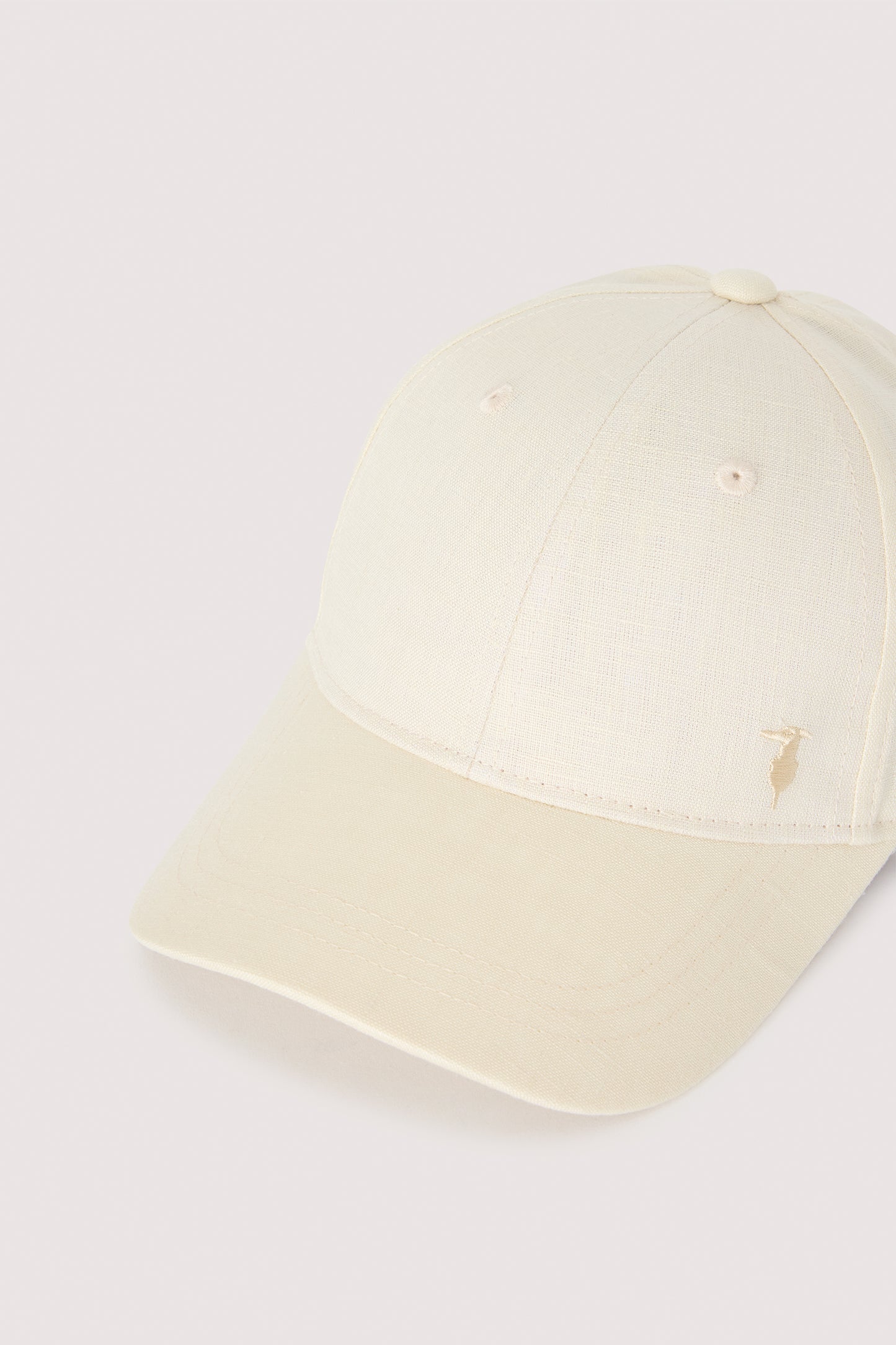 Cappello da baseball in lino con ricamo 3|2fcaa9b13aac1227f3143f6111f4b2c9dc2286f8eb979f402bb6ce2cd8cb6aa5