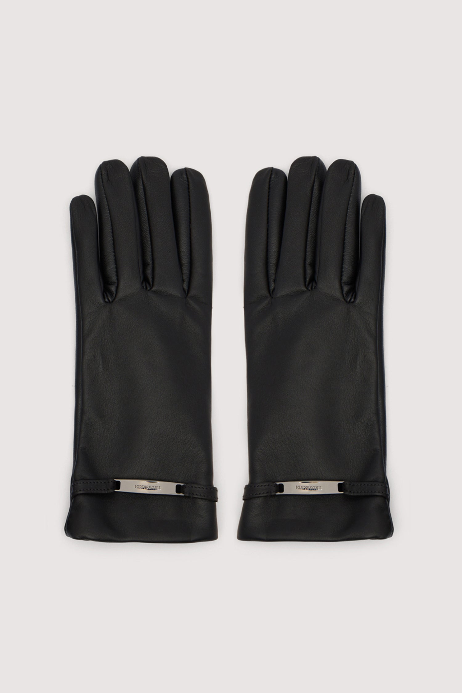 Guanti in nappa con applicazione metallica 1|c0e5bc39d776f72719c4a5325fb909ecb0ff9c83da434449f635979080da9dc5