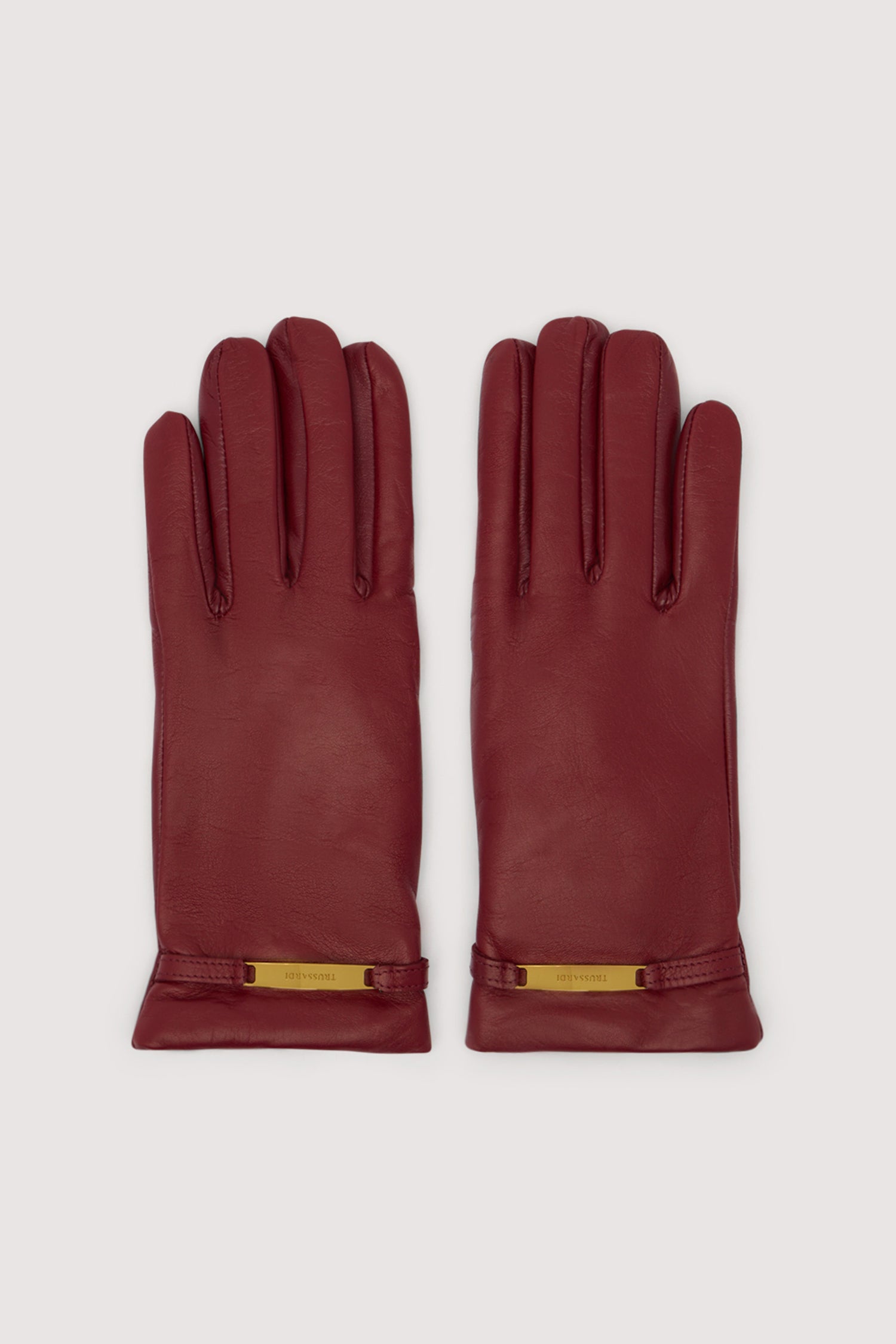 Guanti in nappa con applicazione metallica 1|604b85836f01dee73a73cd4023685211129e3b0e7f4914bbbab20a81303f7e07