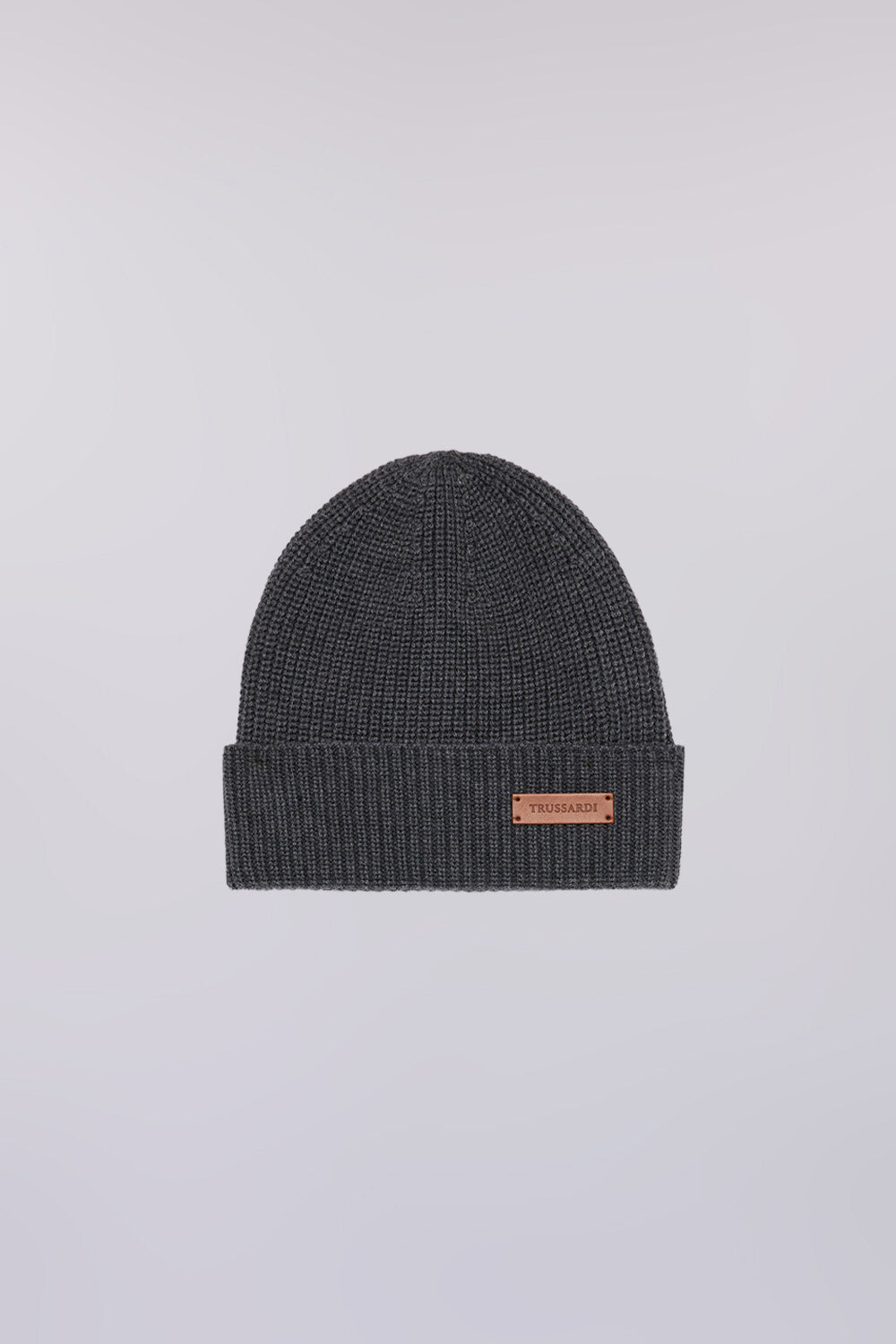 Berretto in misto lana a coste 1|b990b1e570cca168a598110733860687514ec5626a0bf7de4632973dcac2eb60