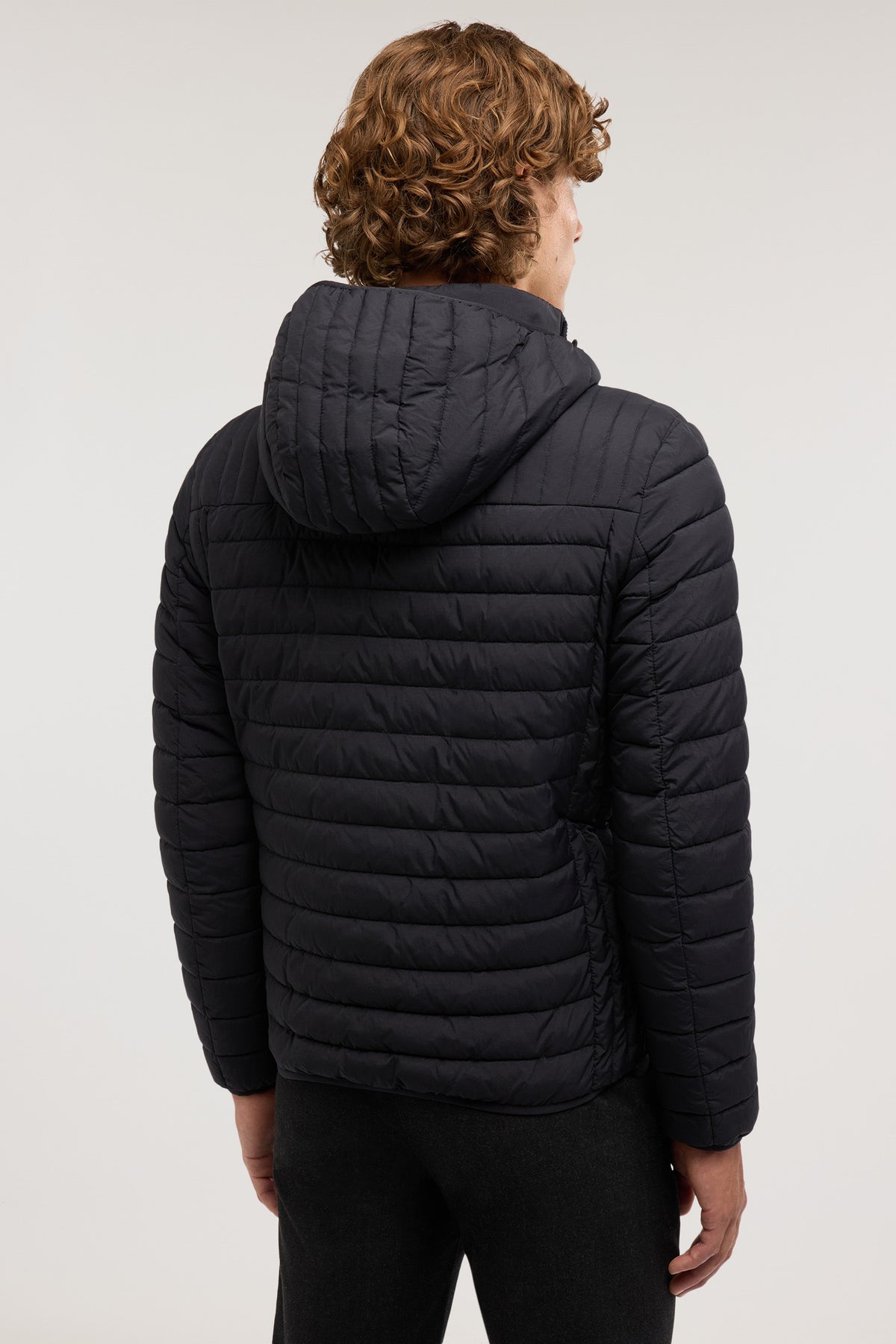 Giacca imbottita con cappuccio in nylon crinkle 2|8138afaa84fd23b3d23a088d43e5b651e5a990262b50386b31a8dcf78dc04cea