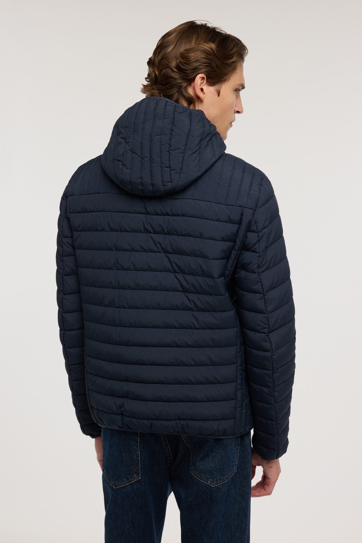Giacca imbottita con cappuccio in nylon crinkle 2|6c863b212d6a46a4a3b189eb1512096861c007b8d2317bcab2fdeeaf6072f878