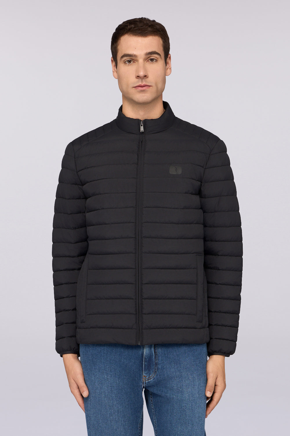 Giacca imbottita in nylon crinkle 2|630b392480ffd558edd64969be411b64e2faf99c7c12ee38e6b81fededa1a8de
