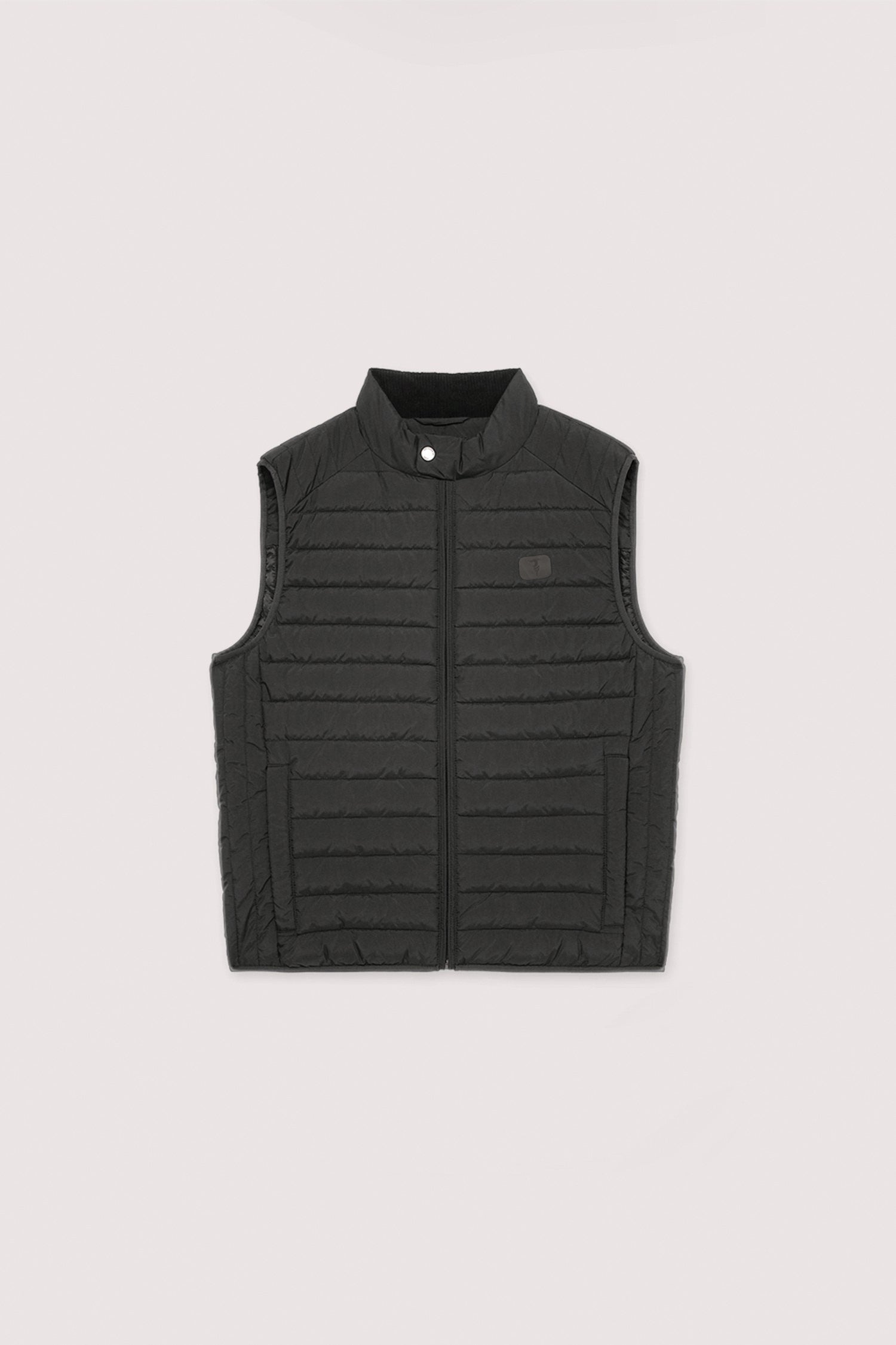 Gilet in nylon crinkle 5|691476c0150bc65c715009f5bd5fe4d723b0a940d587169b81f205446289ce80