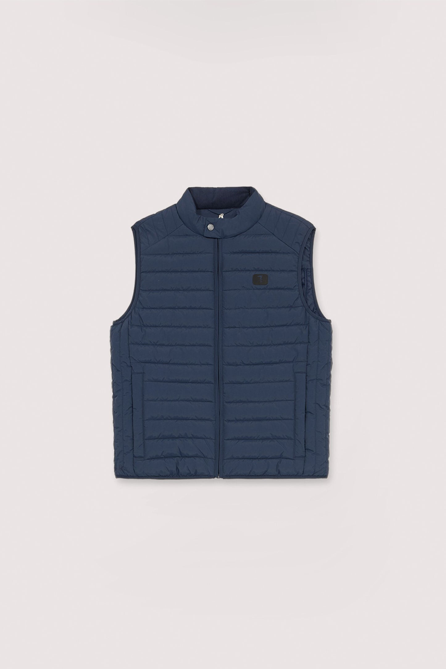 Gilet in nylon crinkle 5|b50af0eb1bbff621e92c83b7a81d9a4c72c5dfe99b61d57599b73568de1692c1