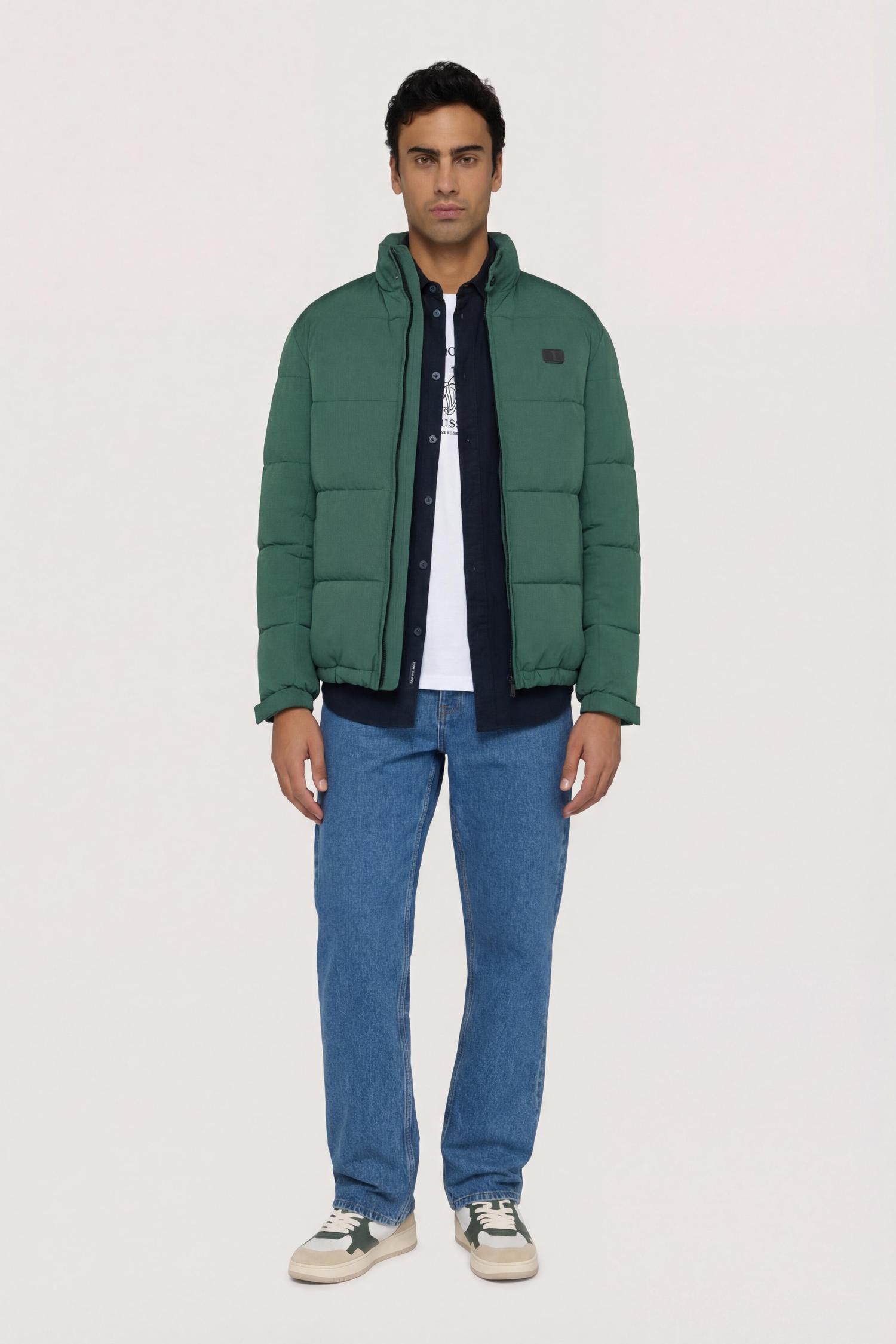 Giacca imbottita in nylon opaco 4|07e23f579ef841eb97ea49c39cd634f01948a4734853ce2e4b532ce29e202084