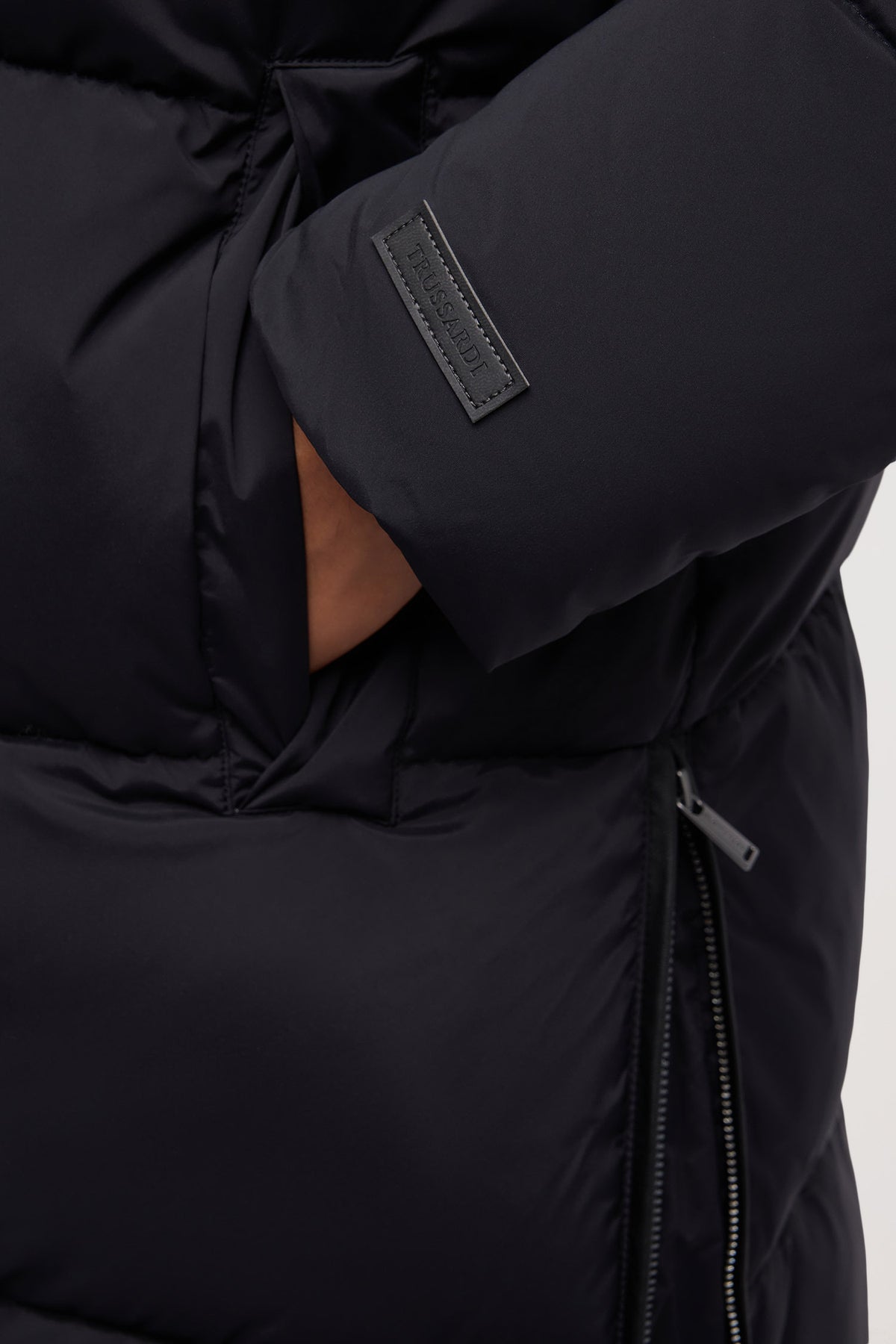 Parka imbottito Sorona in nylon laminato 3|ef8de0b9fc065bb32f4c6438526098e3e38fe6765d7fd2c00707eb338c08d7bc