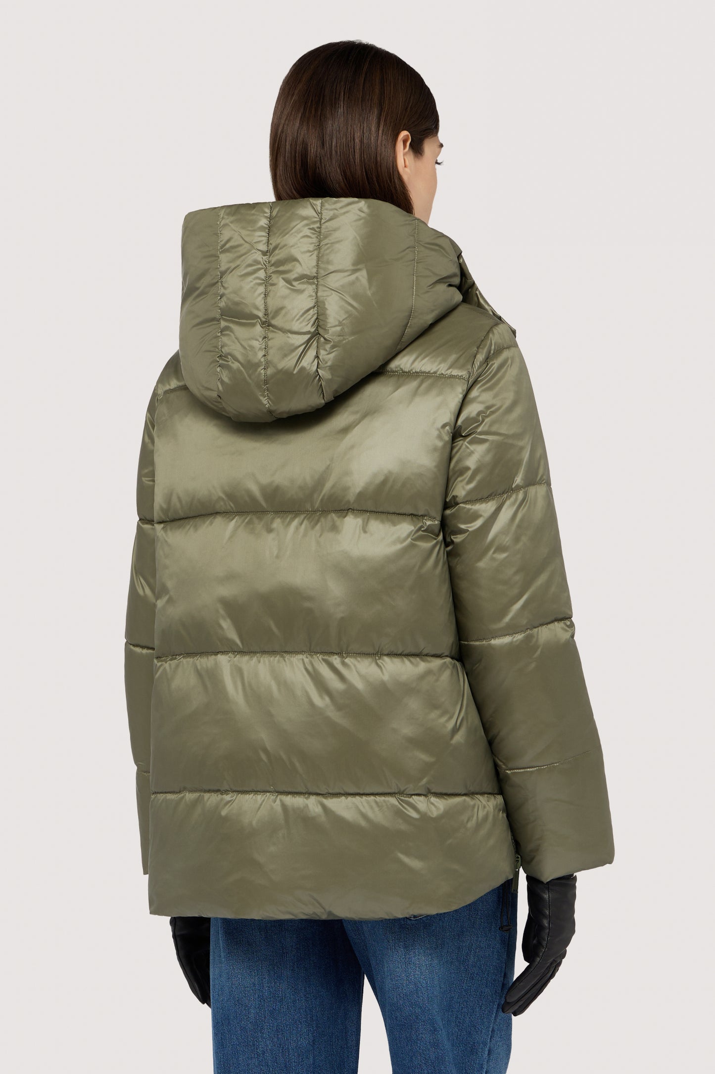 Giacca imbottita in nylon lucido 2|877f8b5f61db60be71f2cdb369831b5c177c43bd91224523e8049187f6920123