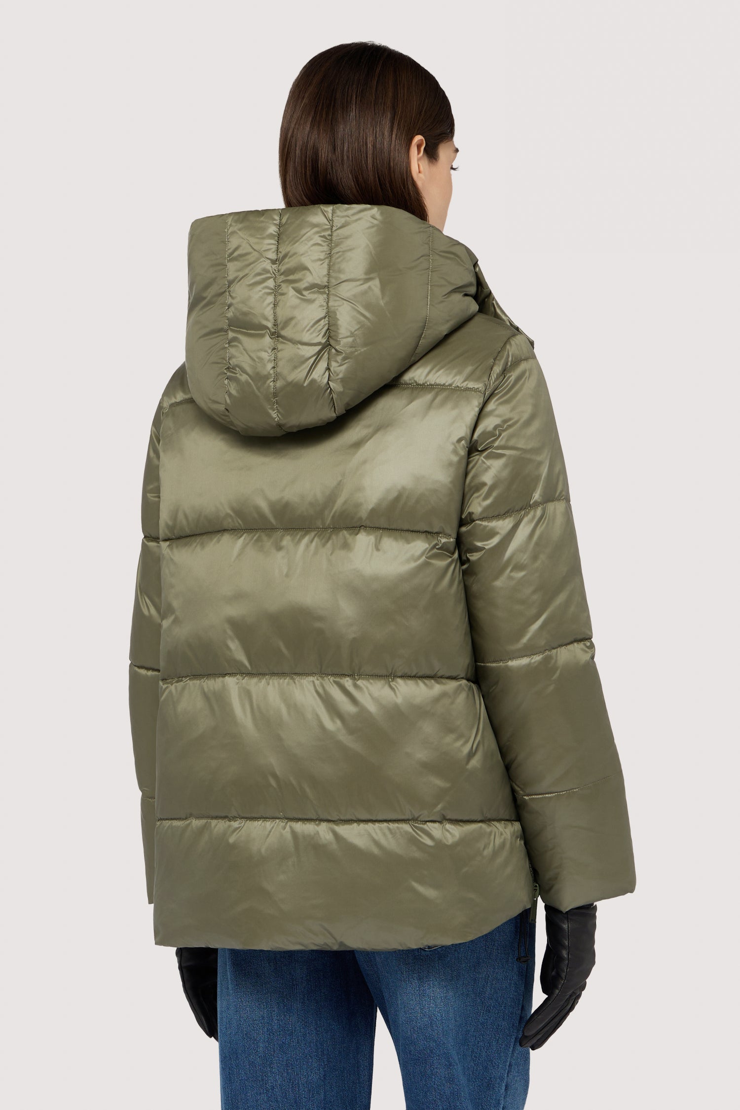 Giacca imbottita in nylon lucido 2|877f8b5f61db60be71f2cdb369831b5c177c43bd91224523e8049187f6920123