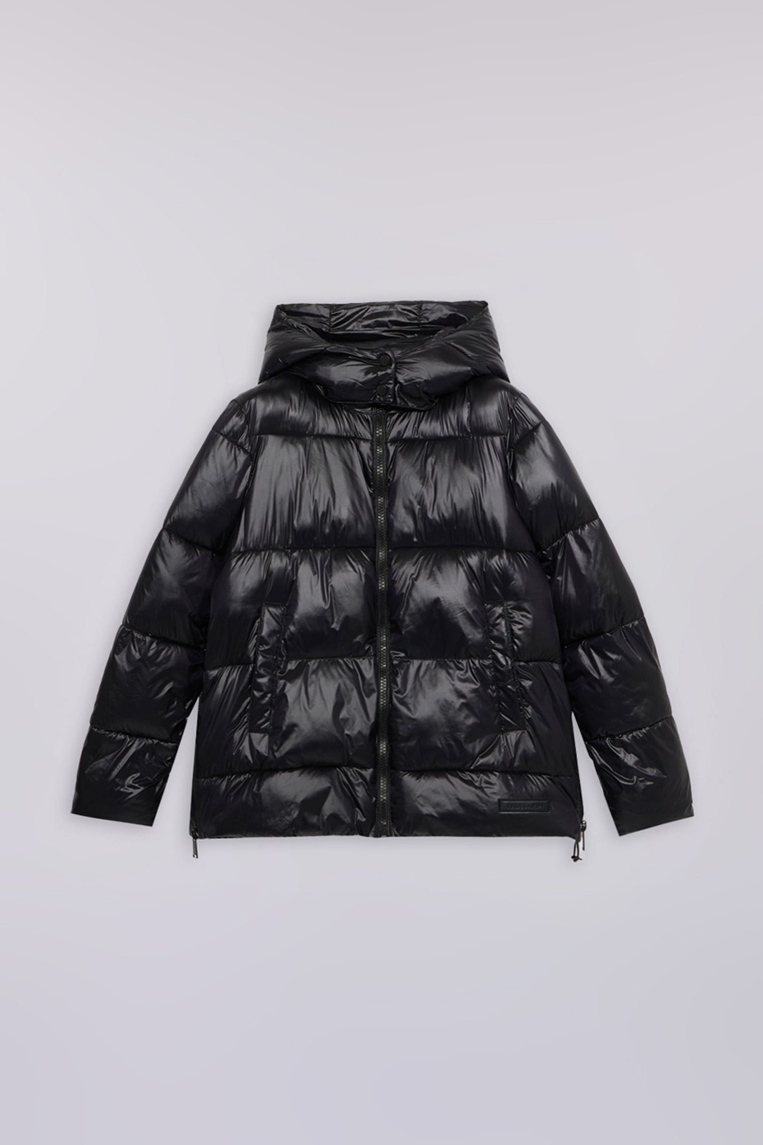 Giacca imbottita in nylon lucido 4|4f7a078c0adb1c173f7d33b6f0fb4a0c6664daf2af3ff98f7d09e040354852ae