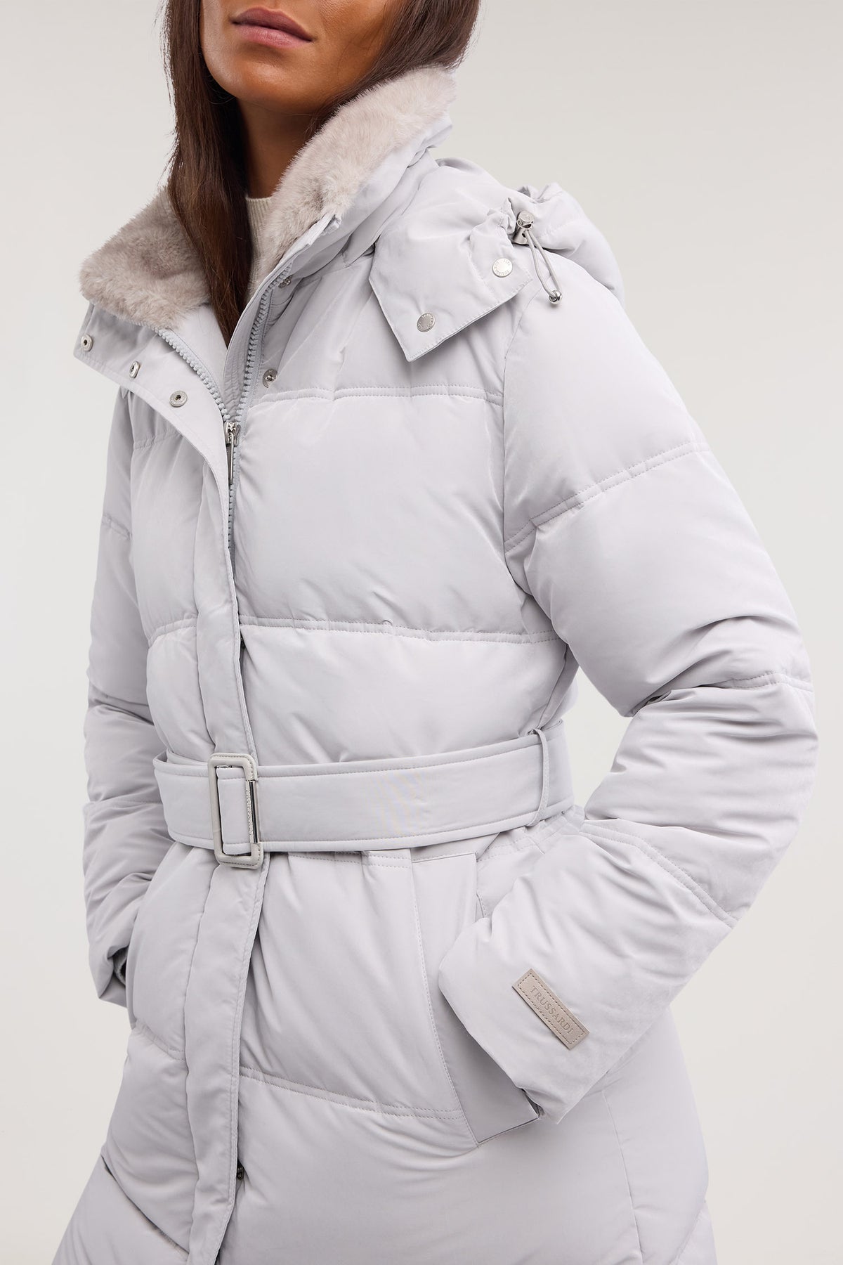 Piumino lungo Sorona con cintura 3|e38263839b85b4910f069f19b946ec7171785186ab8745581fba36ed320f35c6
