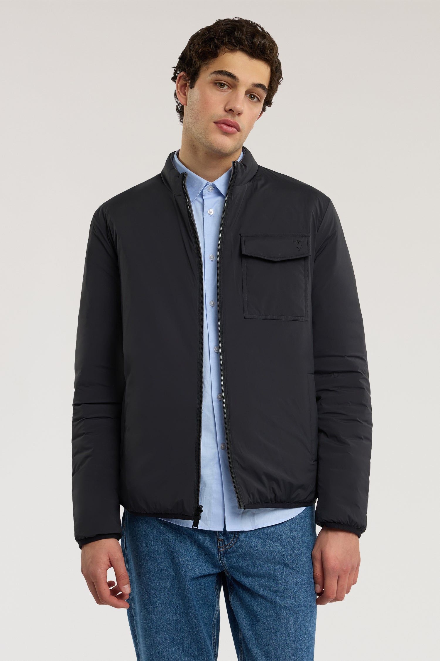 Giacca imbottita reversibile in nylon stretch 5|75f23c5ef5d40a381f886b018be427daecbee2bf603e392133a73e63d5d1169b