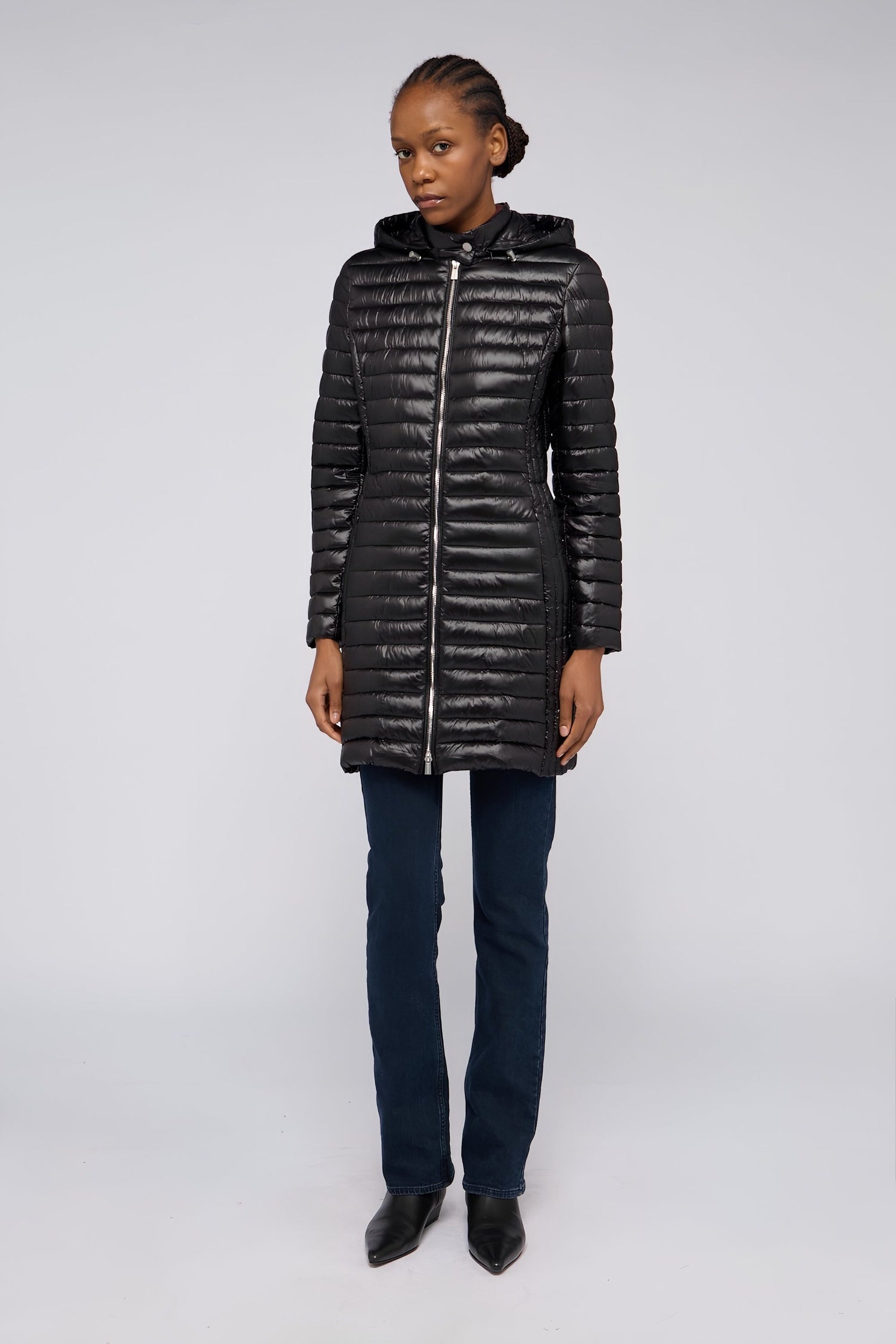 Giacca imbottita lunga in nylon lucido 1|5758fe088616335612b3792adda6d5518fd51c837b21e7b5e8d6360816a93760