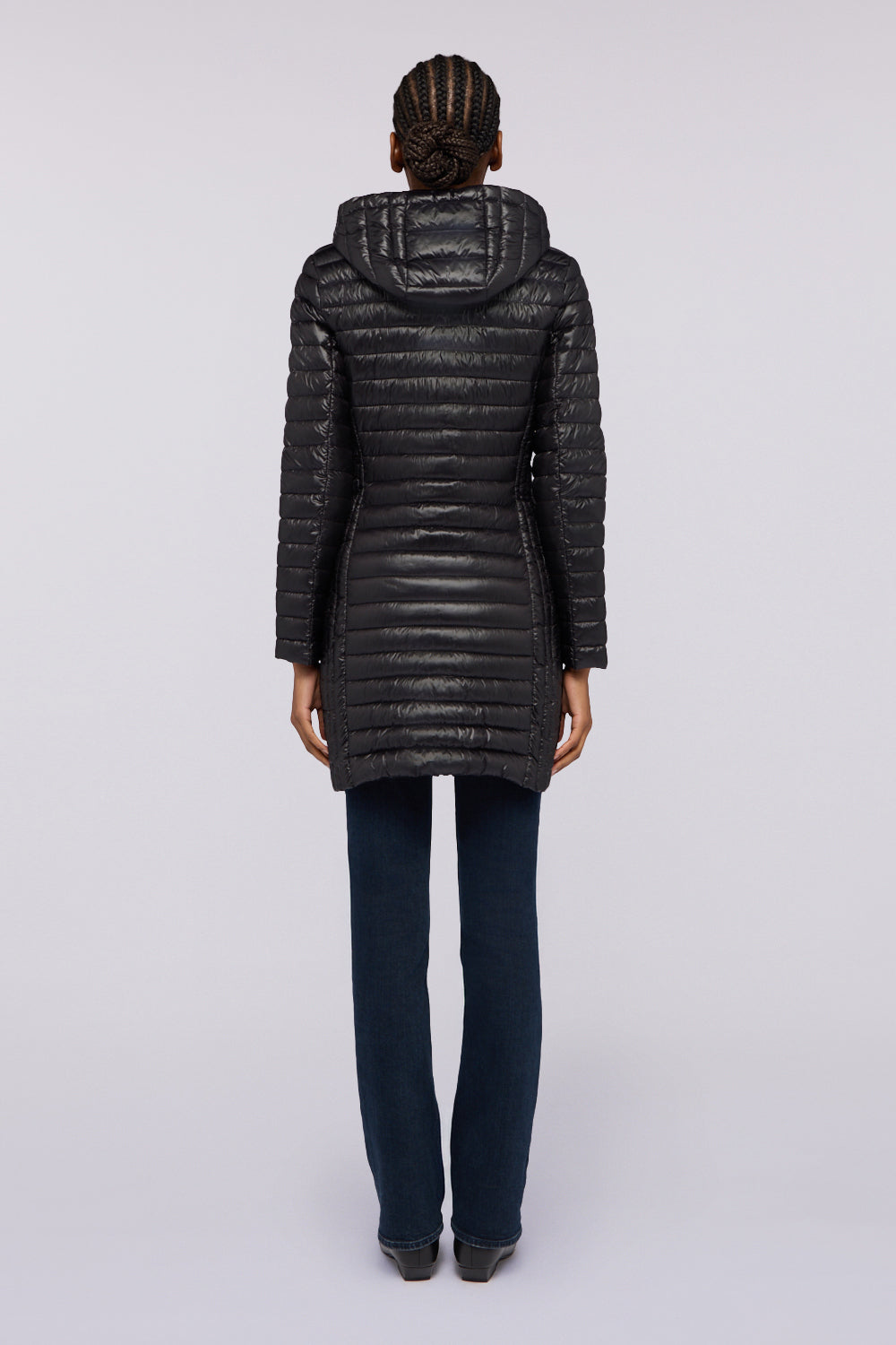 Giacca imbottita lunga in nylon lucido 2|4e8381642818c45ebd9e94a3edf210a420e1b40ec00d758a4c9fbe92780c6679