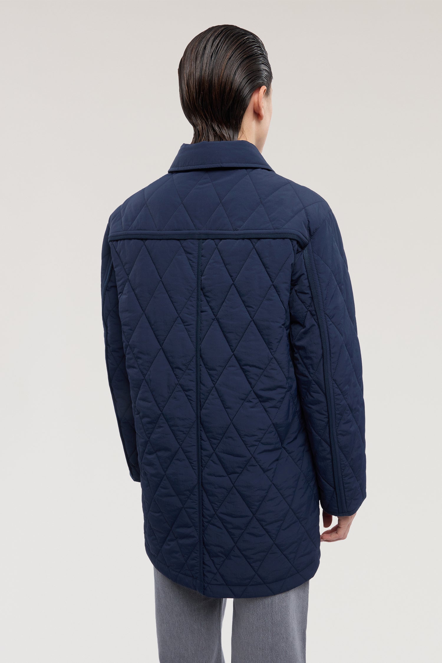 Giacca imbottita lunga in nylon 2|d46e69071e49fccb2c03339ad7e94f410366cd133c2416ba62d7db8f7c0d9126
