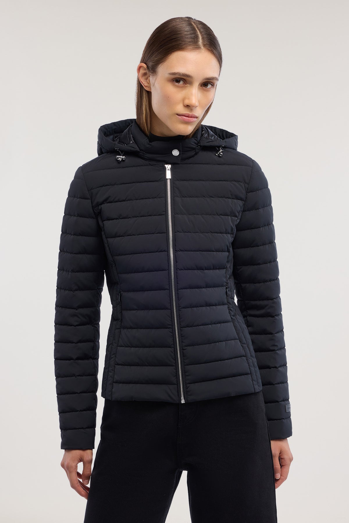 Giacca imbottita in nylon con cappuccio 1|70f63baa9470b5c8ec7a2aaef2a2452f1b61cd139be3ada7ac3c7961071971e5