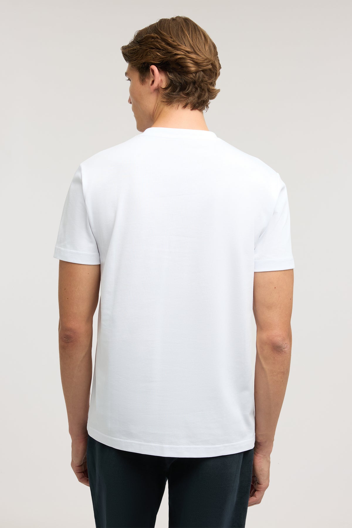 T-shirt regular fit con stampa levriero a rilievo in jersey 2|fbac1c80a6ed59d443ac992bef4dce2d7c0070c3d40e75befb6e6843de1c4677