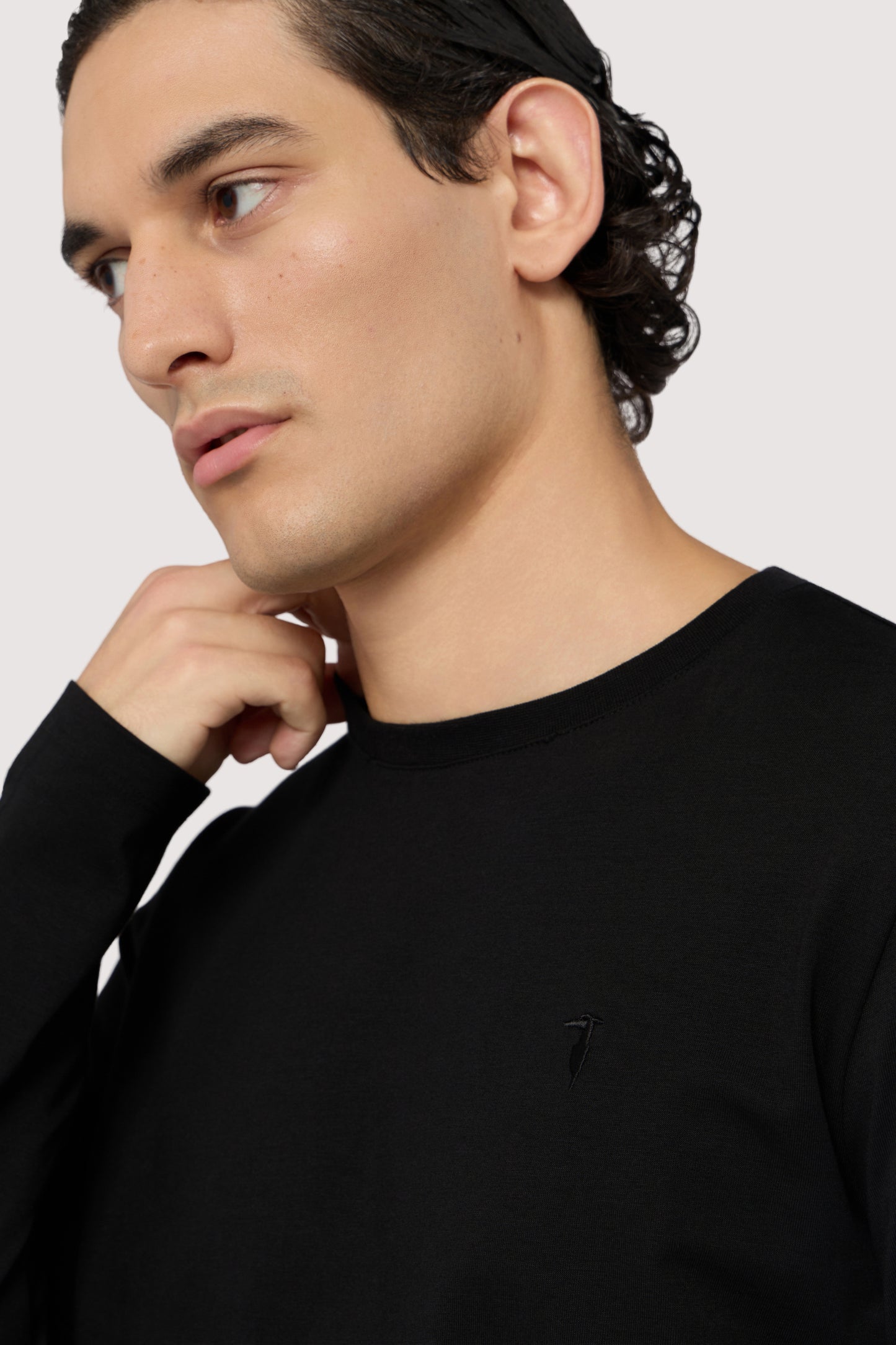 T-shirt slim fit in jersey a maniche lunghe 3|2a8377791cf3d8166427f1d3c76b2a058c8f0eb76b2a3ceba6ea8b726e51f1bc