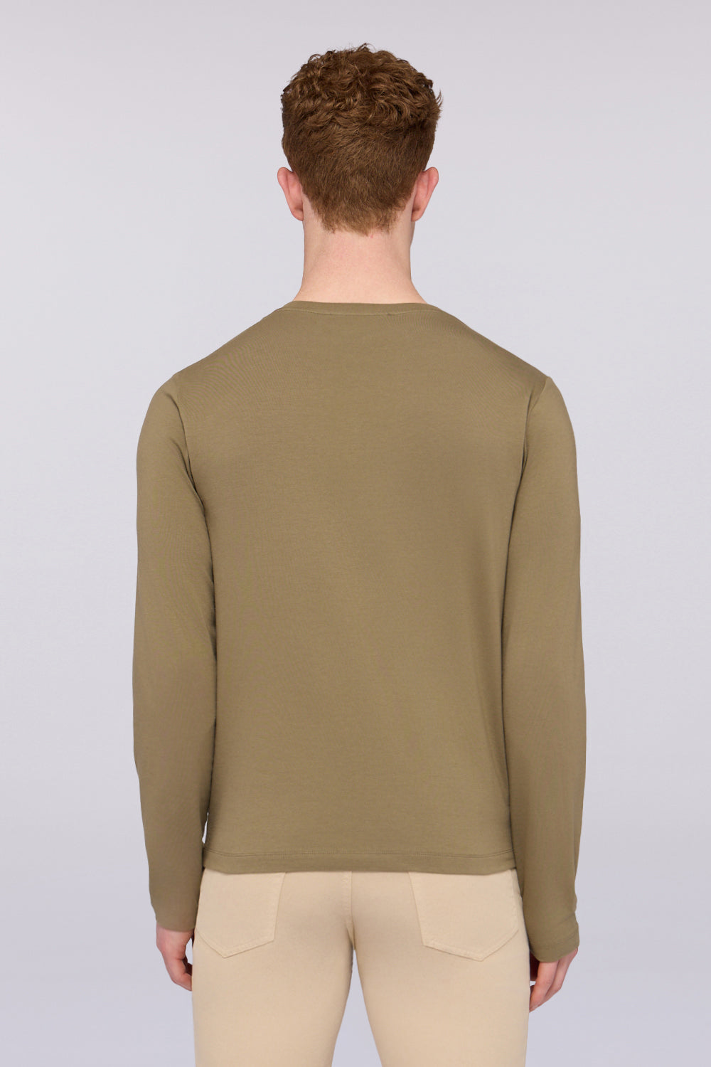 T-shirt slim fit in jersey a maniche lunghe 2|9b7dc16c9f6525d3f768739744b107d567734b895ef5a24801ff8c25865ed939